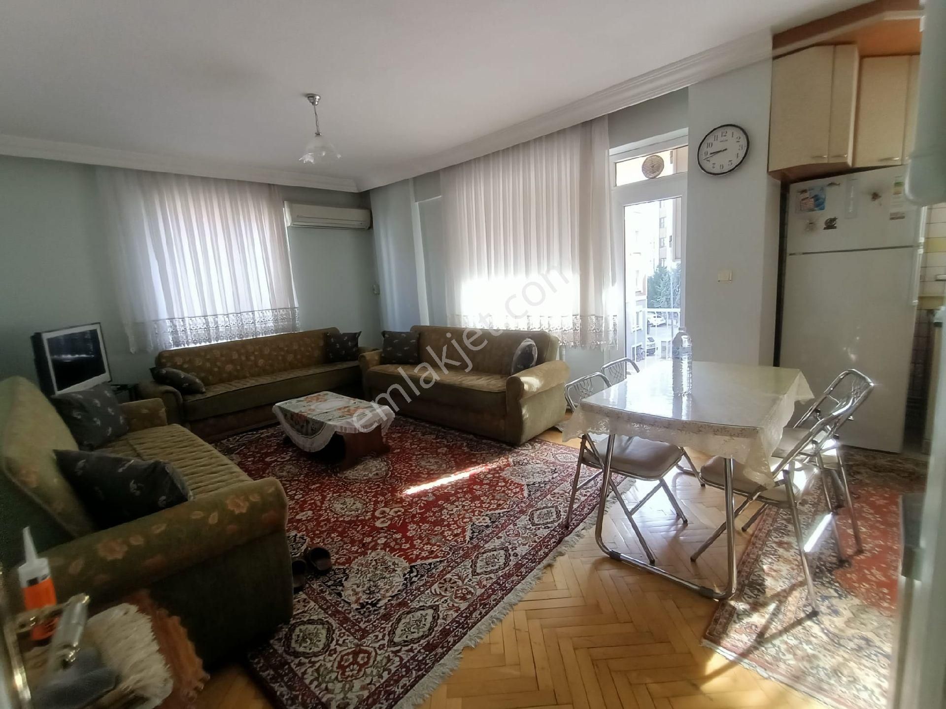 Uşak Merkez Ünalan Kiralık Daire Çardak Emlaktan kiralık eşyalı daire 