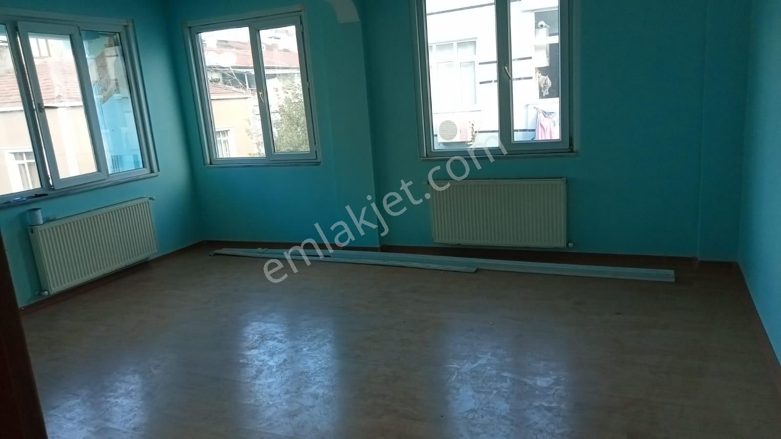 Bayrampaşa Muratpaşa Kiralık Daire  BAYRAMPAŞA MURATPAŞA 90 M2 KAT 4 SON KAT 2+1 KOMBİ PETEK PARKE KARTONPİYER BALKON