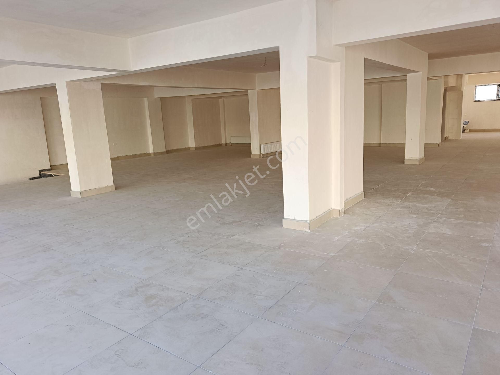 İvedik Cadde Üstü Aşagıyahyalarda 360 M2 Kiralık Dükkan - Görsel 7