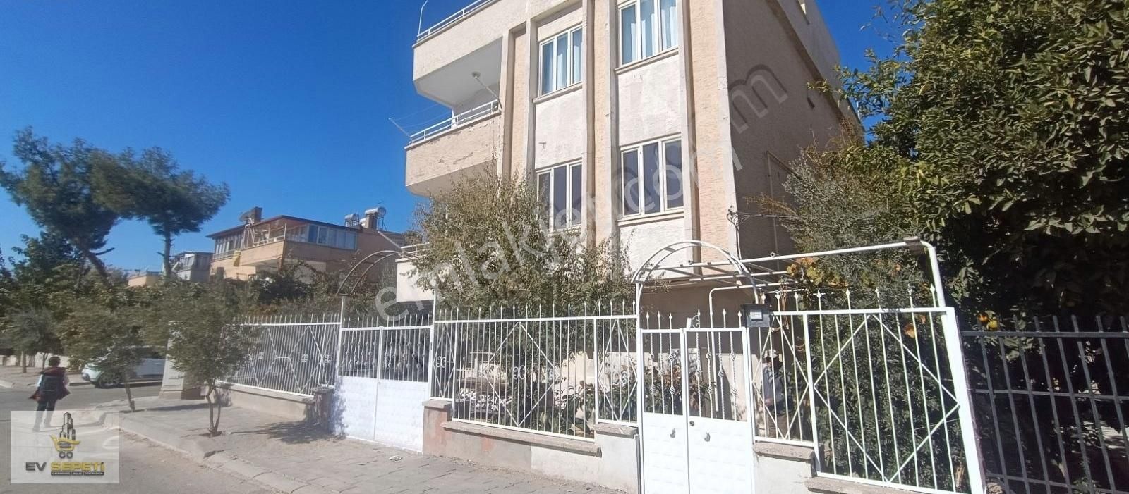 Şehitkamil Belkız Kiralık Daire Belkız'ın Gözde Yerinde 3+1 Kiralık Temiz Daire Arayanlara