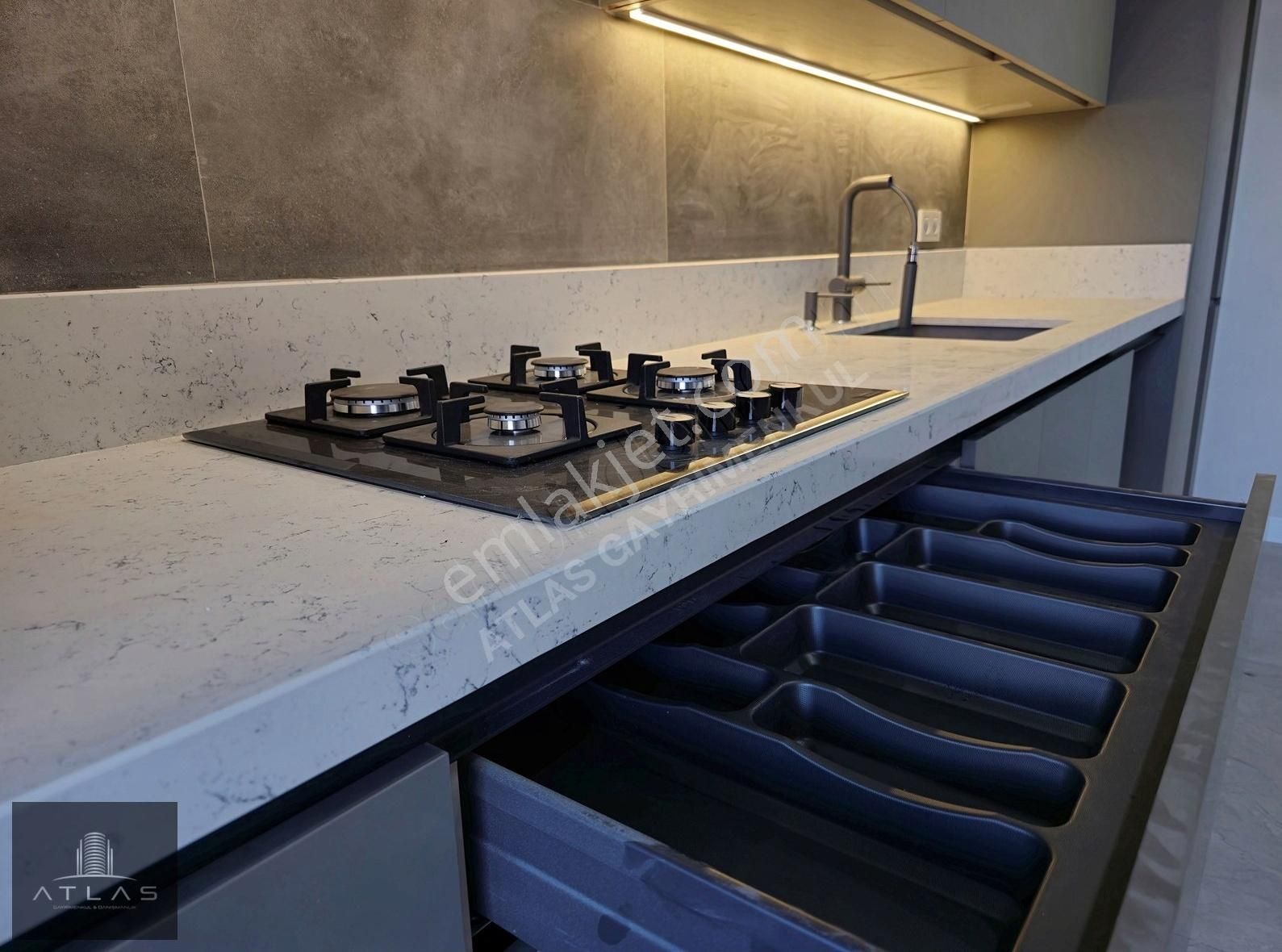 Atlas'tan, Sosyal Tesisli Sitede, 3+1, 162m2, E.banyolu, Lüx - Görsel 5