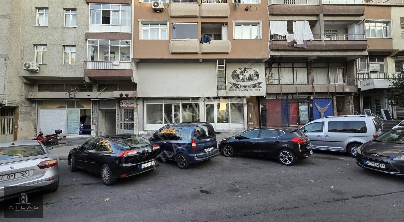 Zeytinburnu Çırpıcı Satılık Dükkan & Mağaza Atlas'tan Turan Güneş Caddesinde 850 M2 3 Katlı Dükkan