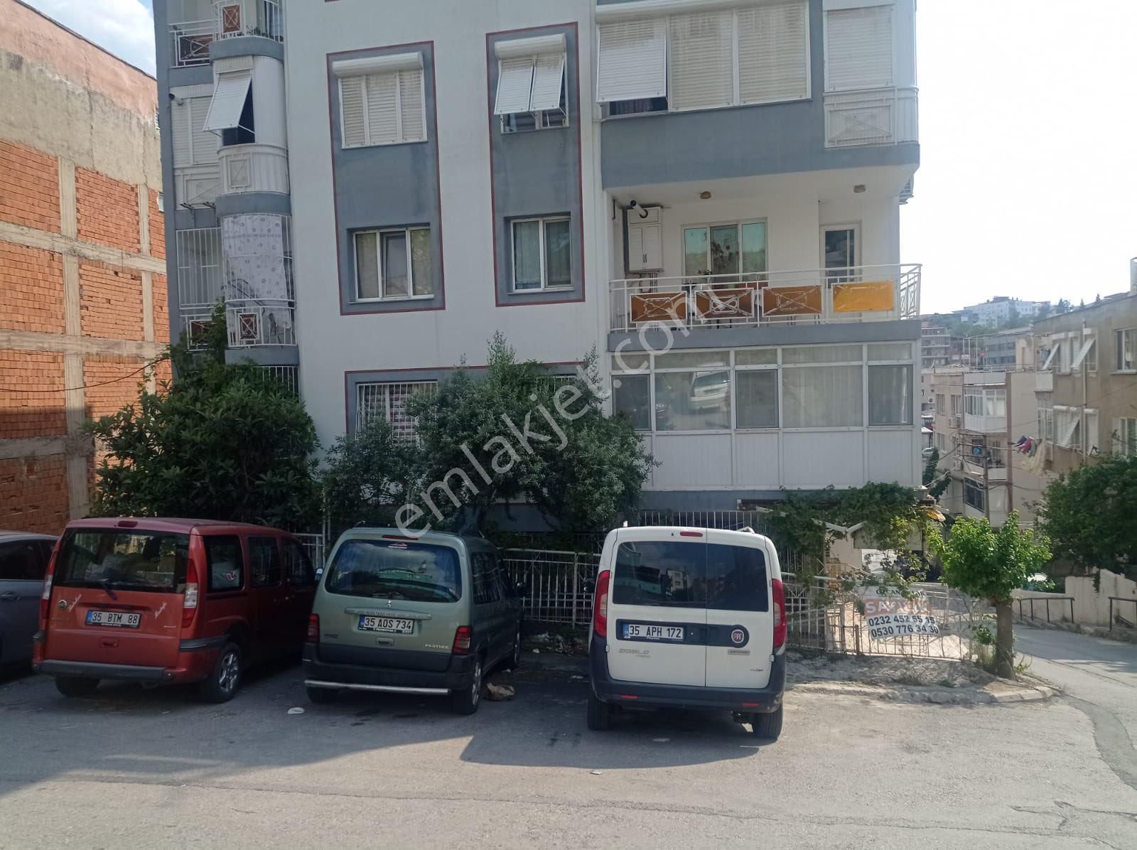 Konak Zafertepe Satılık Daire GÜLEÇ GAYRİMENKUL 3+1 SATILIK DAİRE