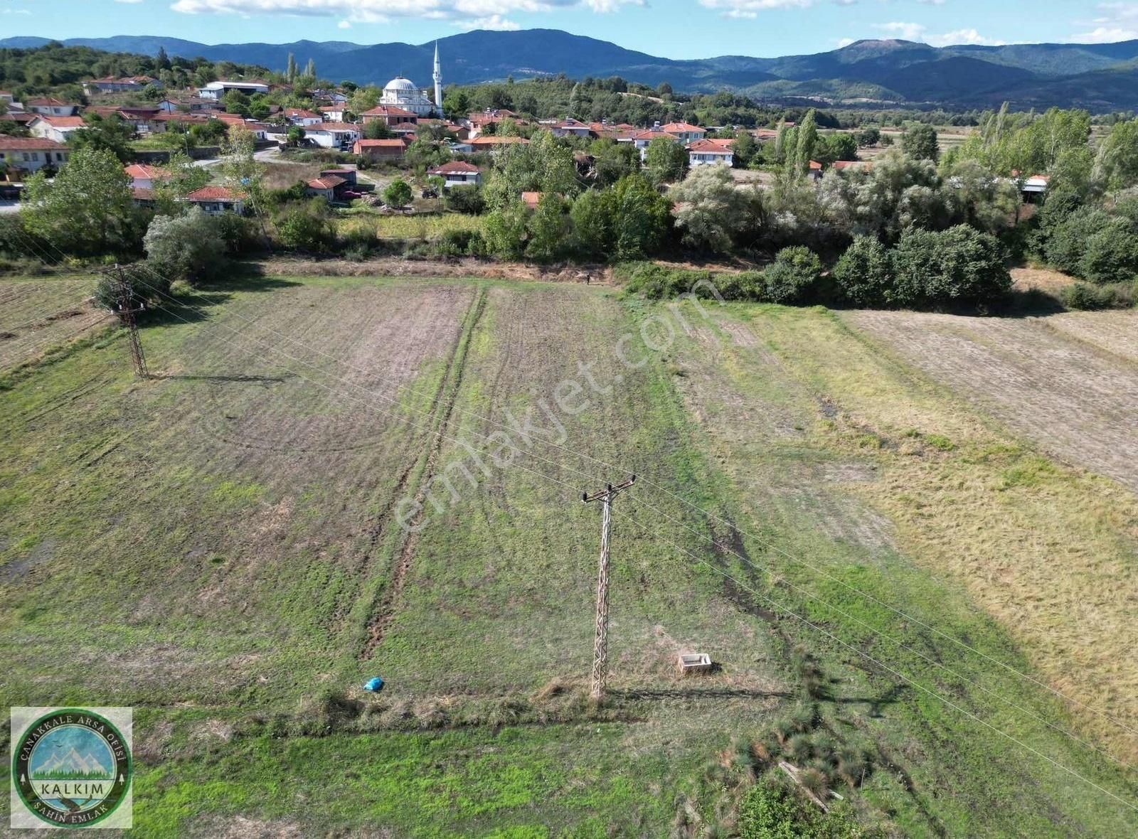 Yenice Üçkabaağaç Köyü Satılık Konut İmarlı ÇANAKKALE YENİCE ÜÇKABAAĞAÇ KÖYÜNDE İMARLI ARAZİ