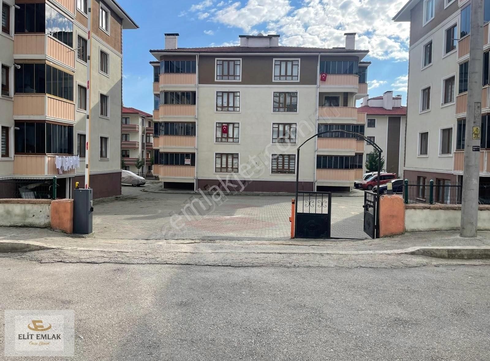 Safranbolu Esentepe Satılık Daire KARABÜK SAFRANBOLU ESENTEPE MAH. SATILIK 3+1 DAİRE