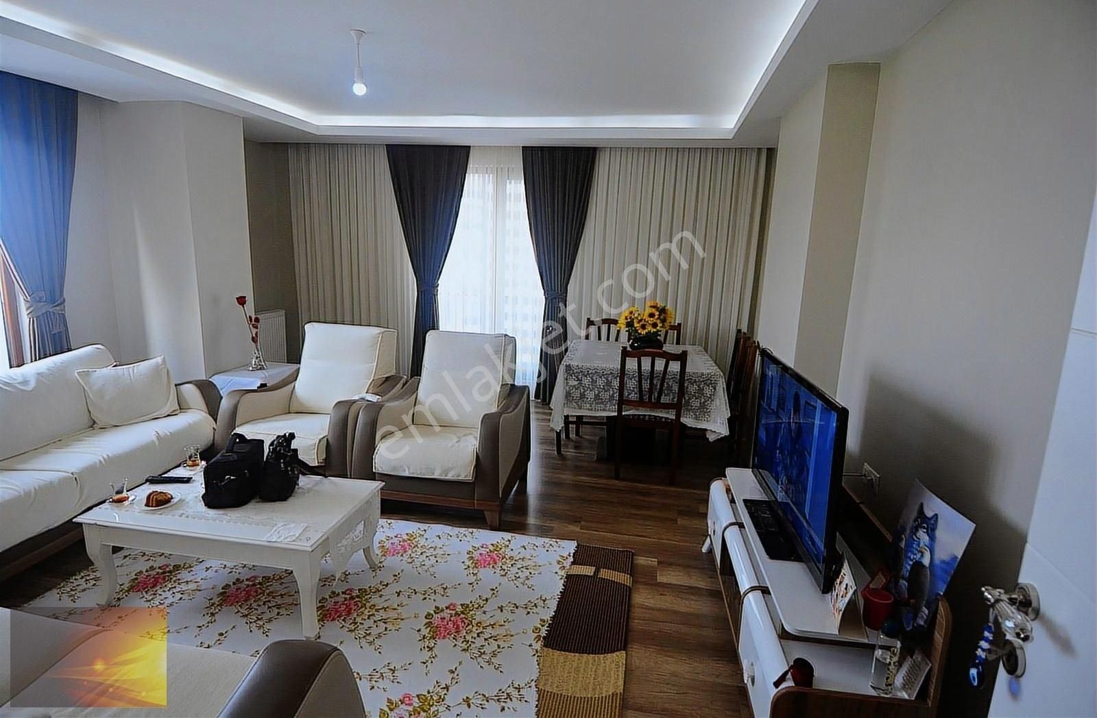 Eyüpsultan Karadolap Satılık Daire EYÜP KARADOLAP TA GÜVENLİKLİ SİTE İÇİNDE SATILIK 2+1 DAİRE