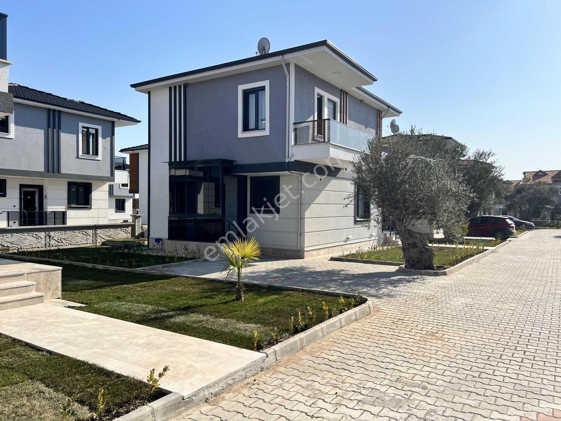 Ayvalık Küçükköy Satılık Villa Balıkesir Ayvalık Kucukkoy De Satılık Dubleks Villa.