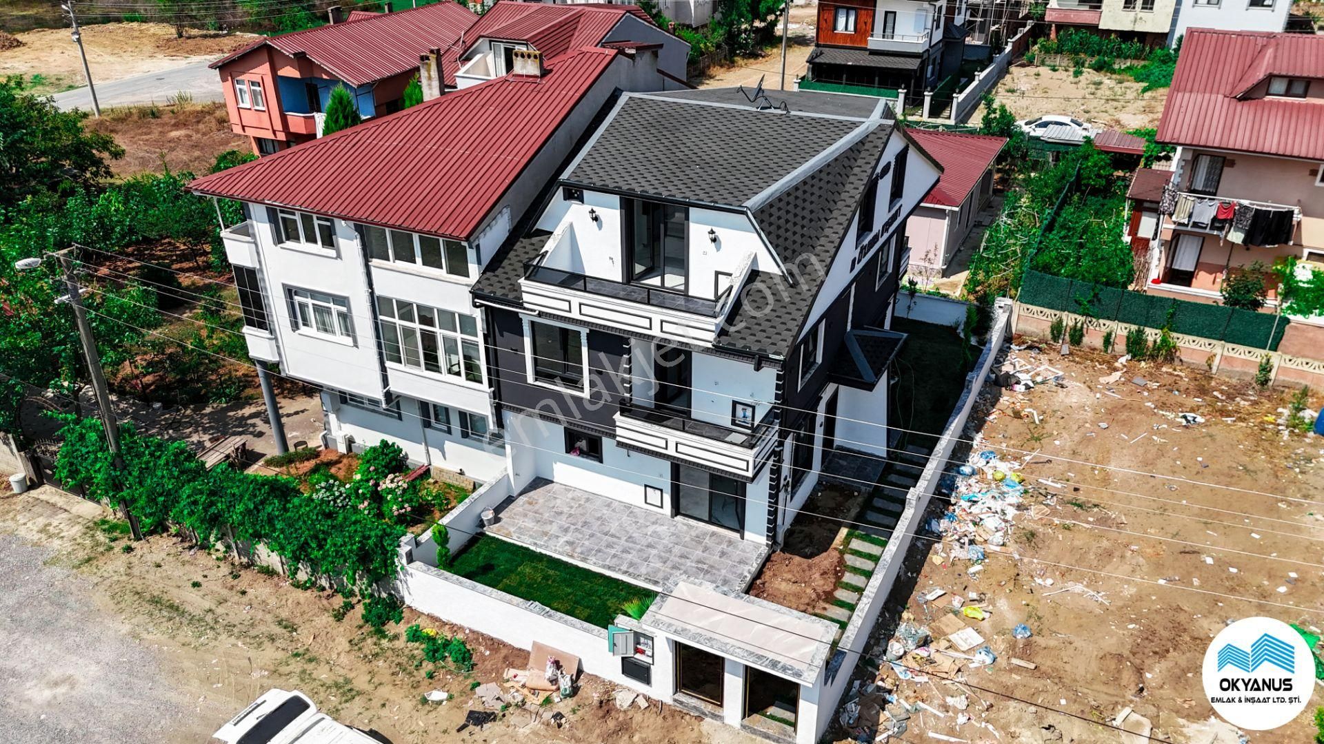 Kocaali Yalı Satılık Villa  SAKARYA KOCAALİ DE DENİZ MANZARALI BAHÇELİ SIFIR 3+1 VİLLA