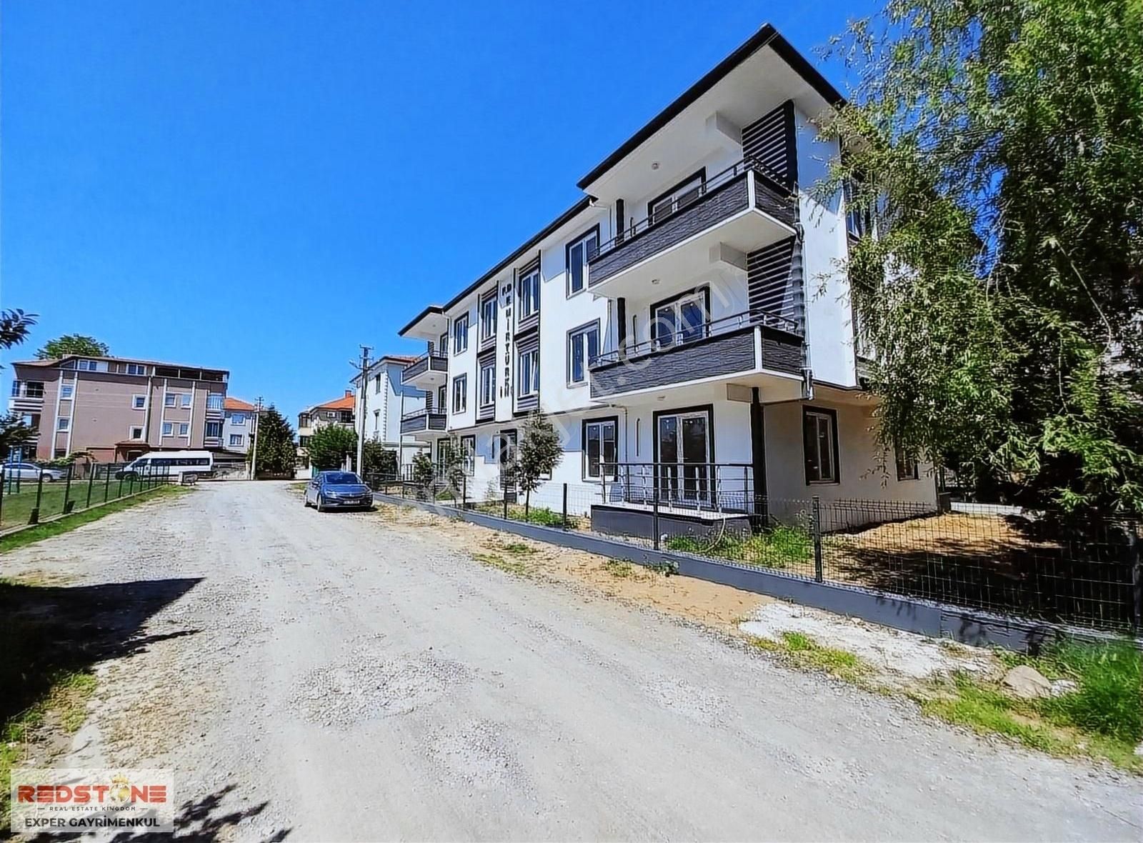 Karasu Yalı Satılık Daire MERKEZE VE DENİZE YÜRÜME MESAFESİN'DE SIFIR 2+1 SATILIK DAİRE