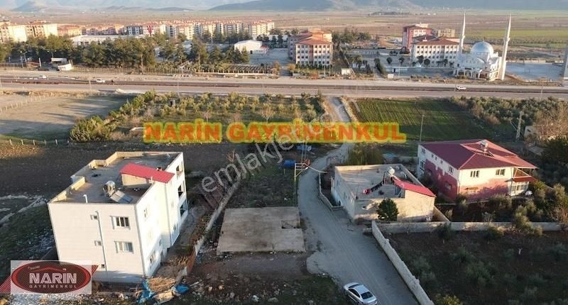 İslahiye Değirmencik Satılık Konut İmarlı İslahiye Değirmencik Tokiler karşısı 300 m2 Müstakil ev arsası