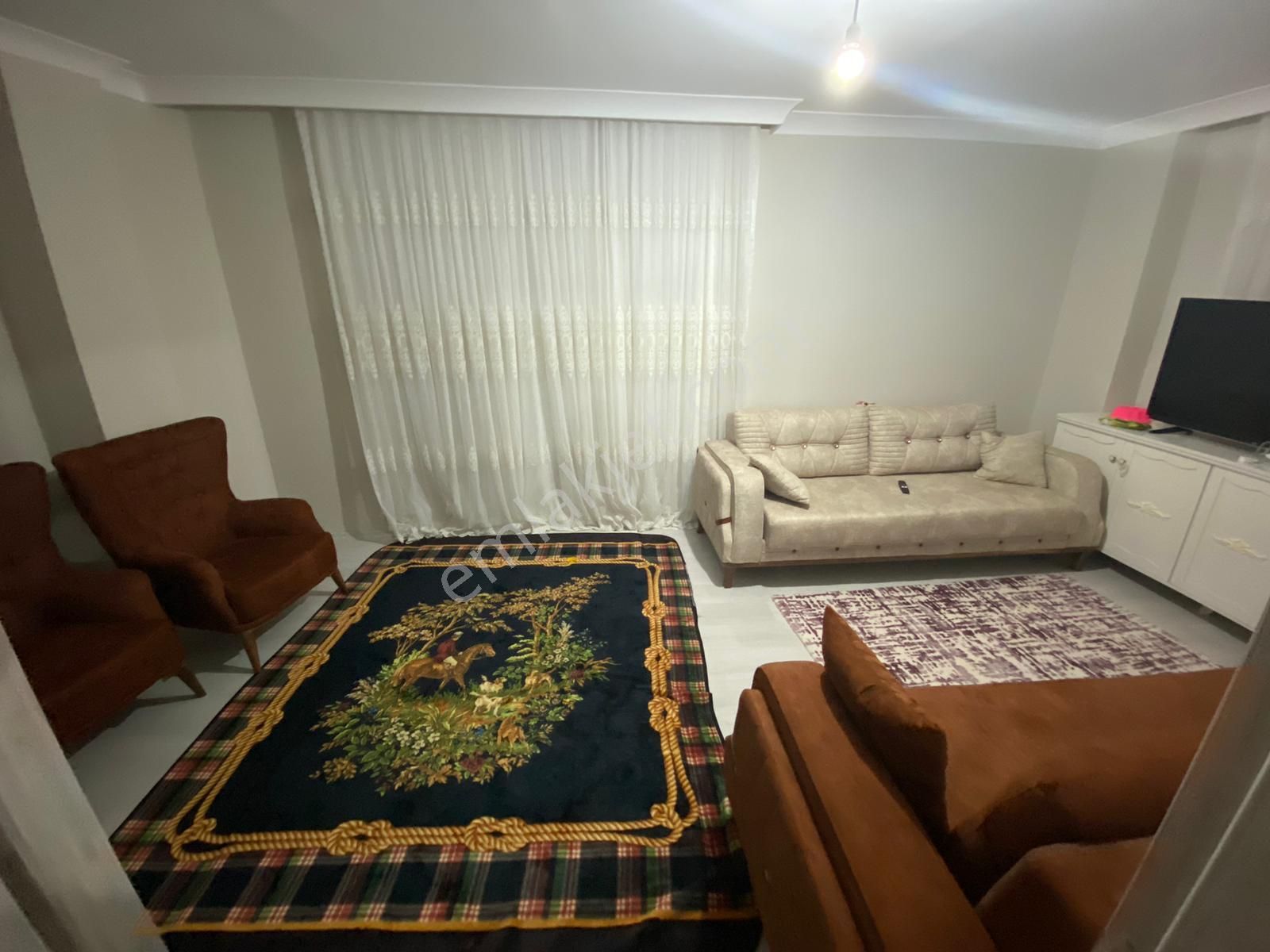 Çayırova Özgürlük Satılık Daire  ÖZGÜRLÜK MAHALLESİNDE SATILIK 2+1 KULLANIŞLI ARAKAT DAİRE