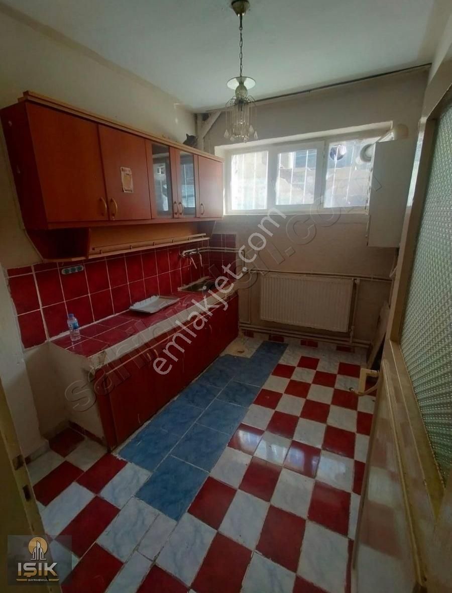 Palandöken Yunusemre Kiralık Daire IŞIK GAYRİMENKUL'DEN YUNUSEMRE MAH KİRALIK 2+1 BODRUM