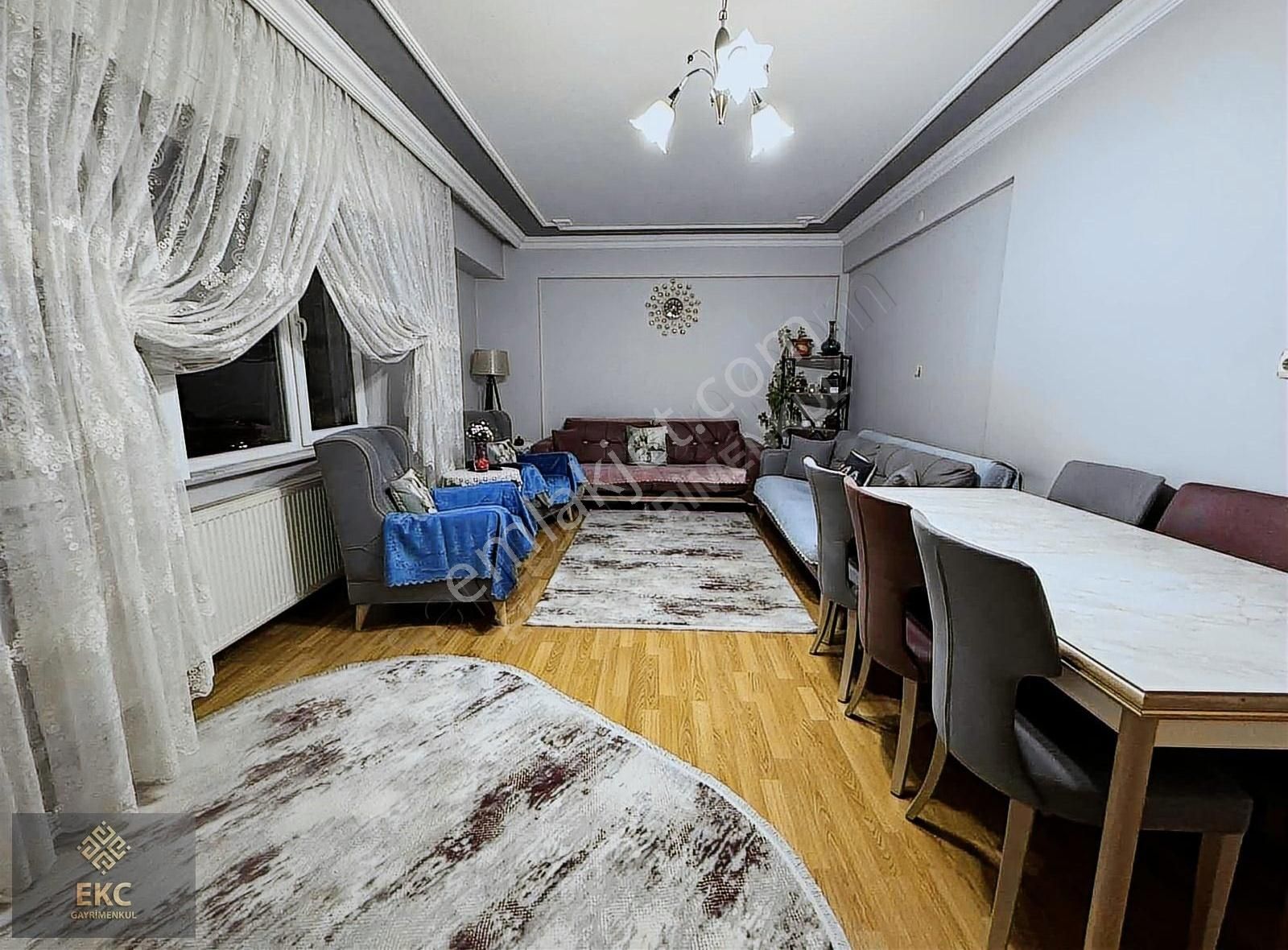 Tepebaşı Şirintepe Satılık Daire (EKC) ŞİRİNTEPE MH. BURSA CADDESİ ÜZERİNDE ARAKAT 3+1 DAİRE