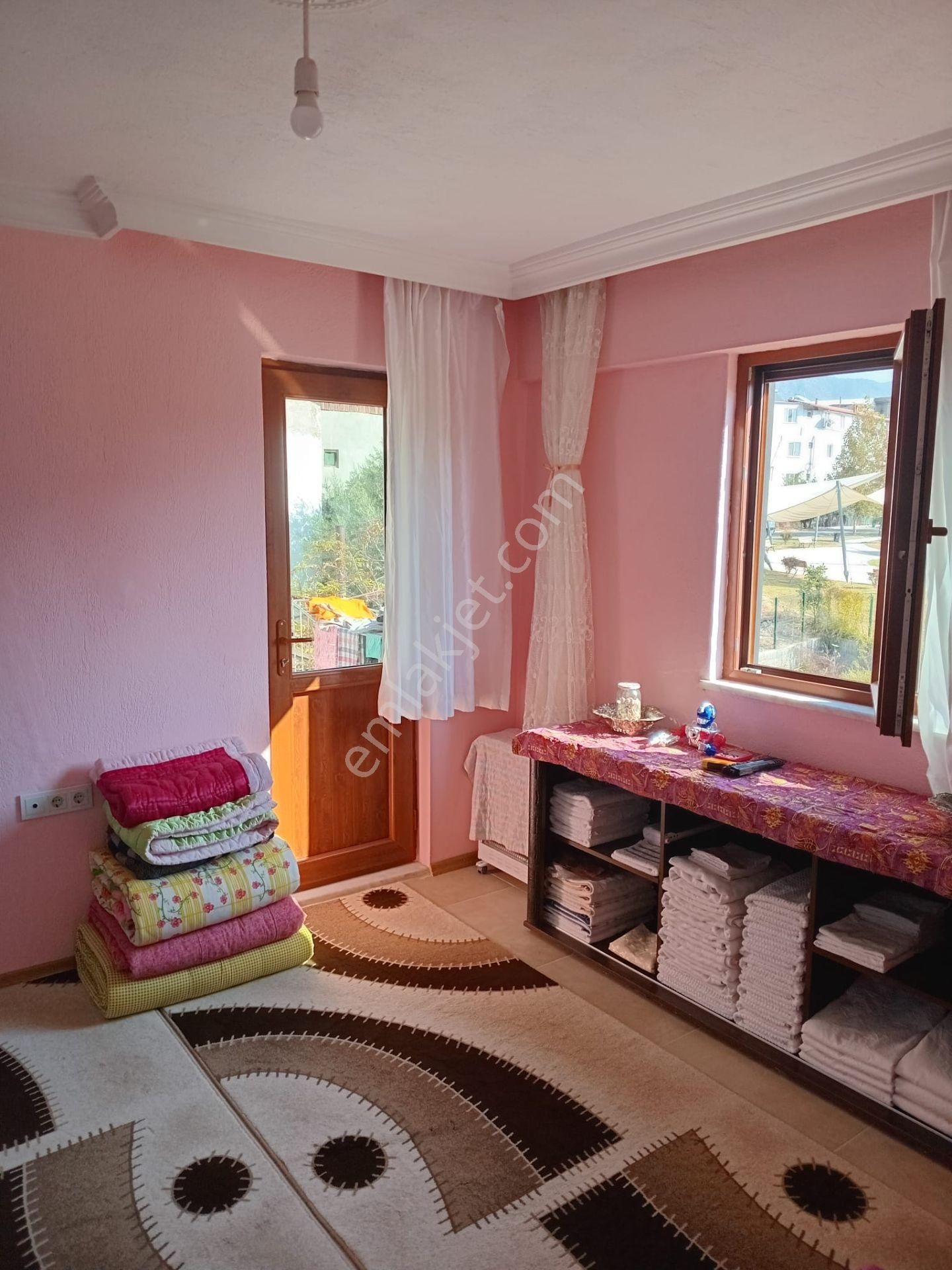 Ayşah Gayrimekulden Pamukkalede Satılık Komple Turizm Bina - Görsel 25