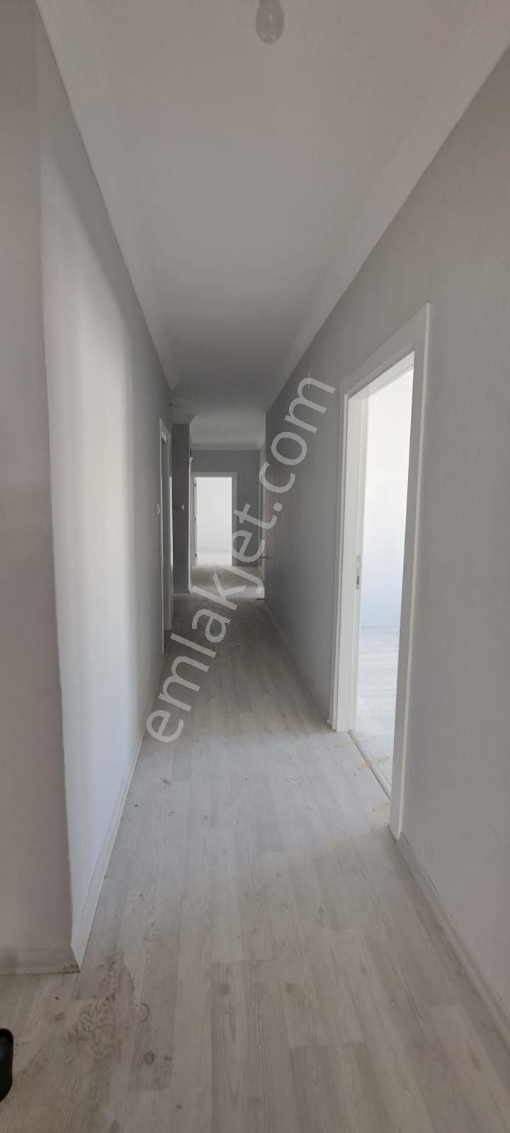 Erdemli Merkez Satılık Daire ERDEMLİ MERKEZDE SATILIK 3+1 UYGUN FİYATLI DAİRE 