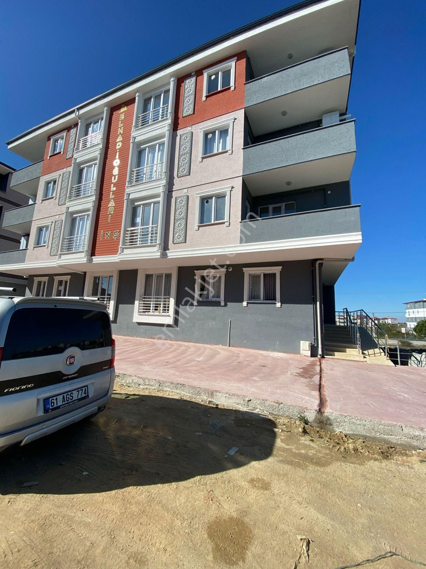 Kapaklı Cumhuriyet Satılık Daire  CUMHURİYET MAHALLESİNDE 2+1 ARA KAT 100M2 ÖN CEPHE SATILIK DAİRE