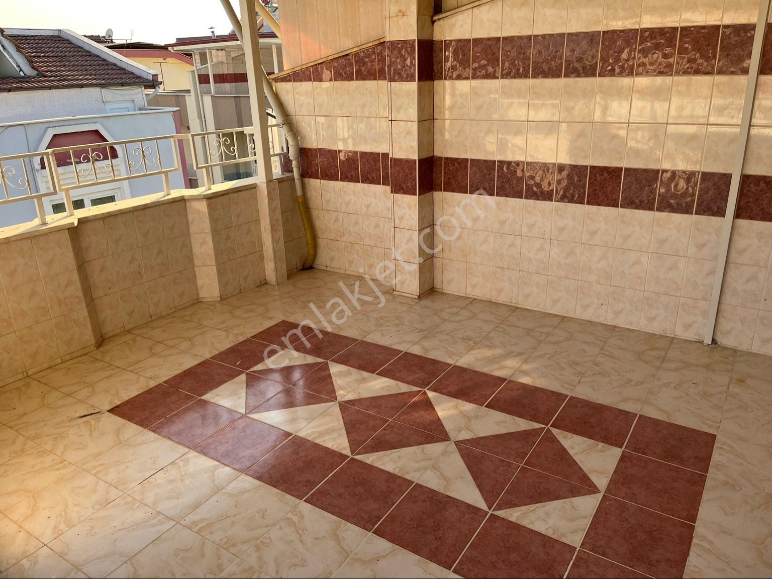 Miray Emlaktan Yeşil Mahallede Kiralık Tripleks Daire - Görsel 33