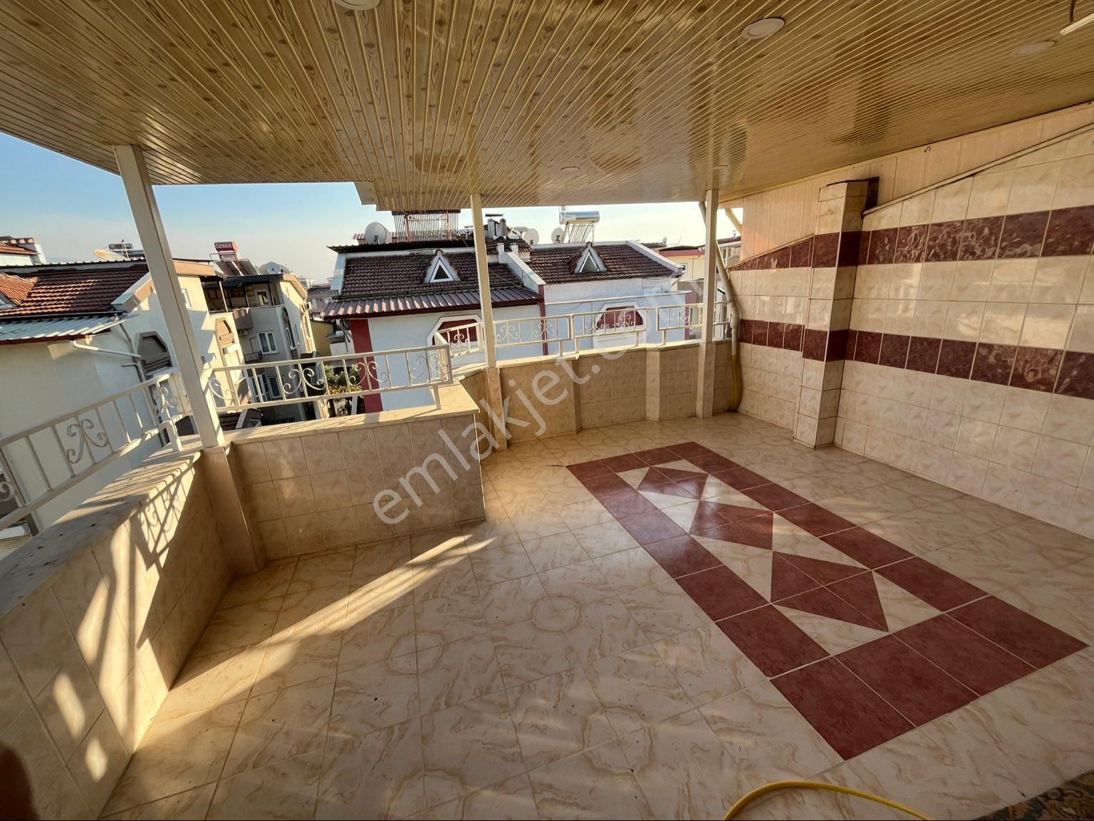 Miray Emlaktan Yeşil Mahallede Kiralık Tripleks Daire - Görsel 30