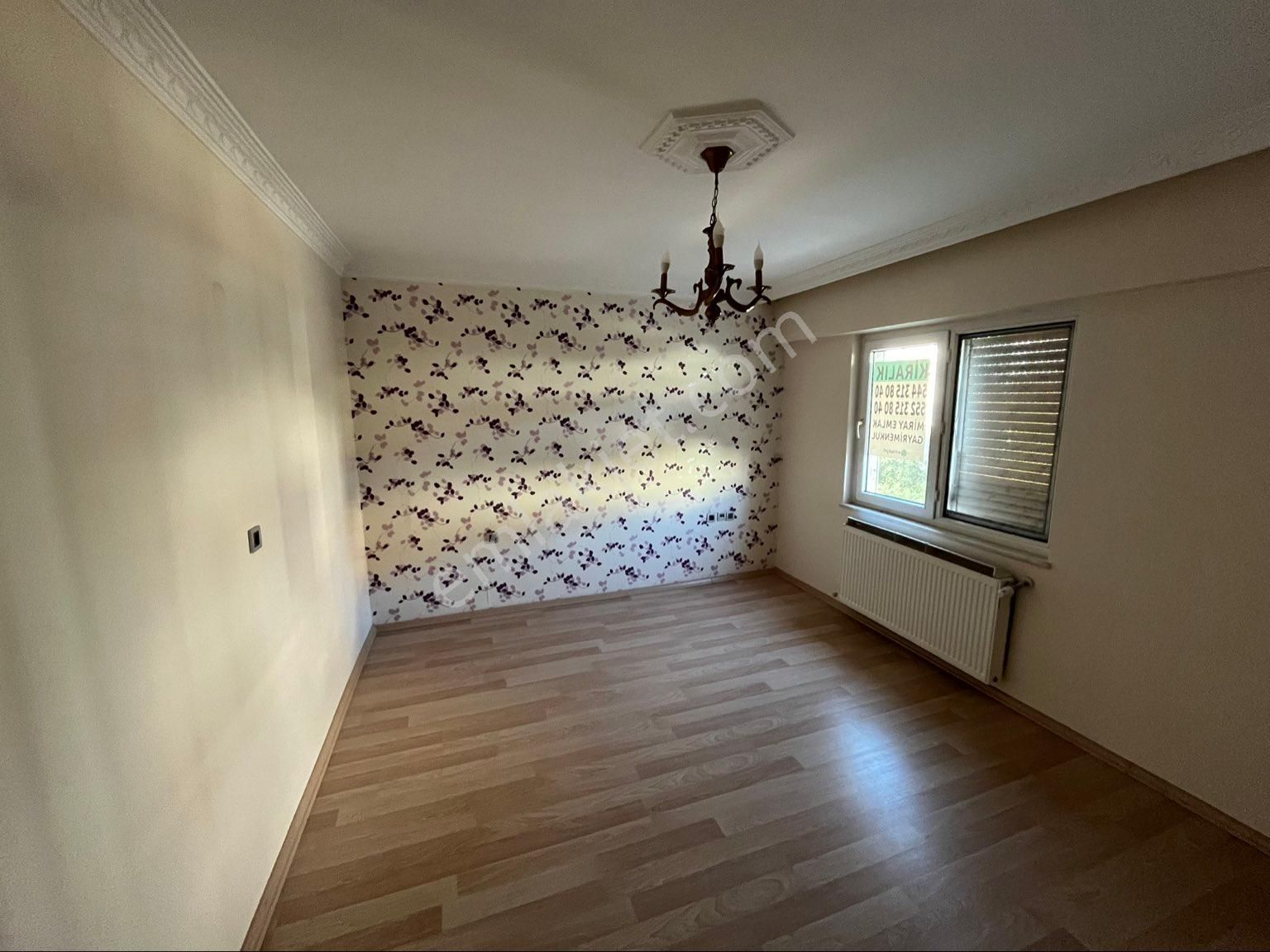 Miray Emlaktan Yeşil Mahallede Kiralık Tripleks Daire - Görsel 16