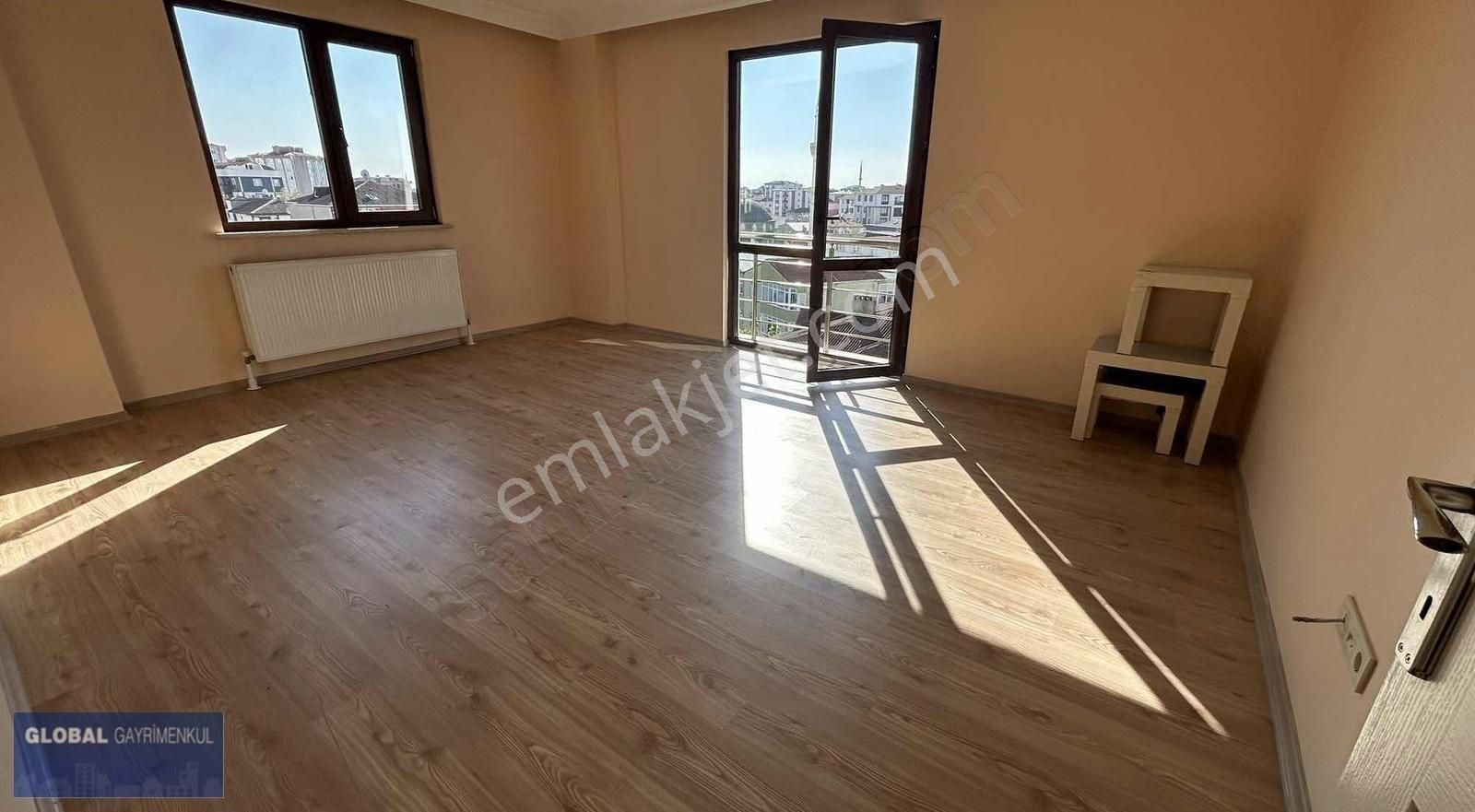 Tuzla Mimar Sinan Kiralık Daire BUTİK SİTEDE,GÜZEL KONUMDA,AÇIK-KAPALI OTOPARKLI,FERAH 2+1 DAİRE