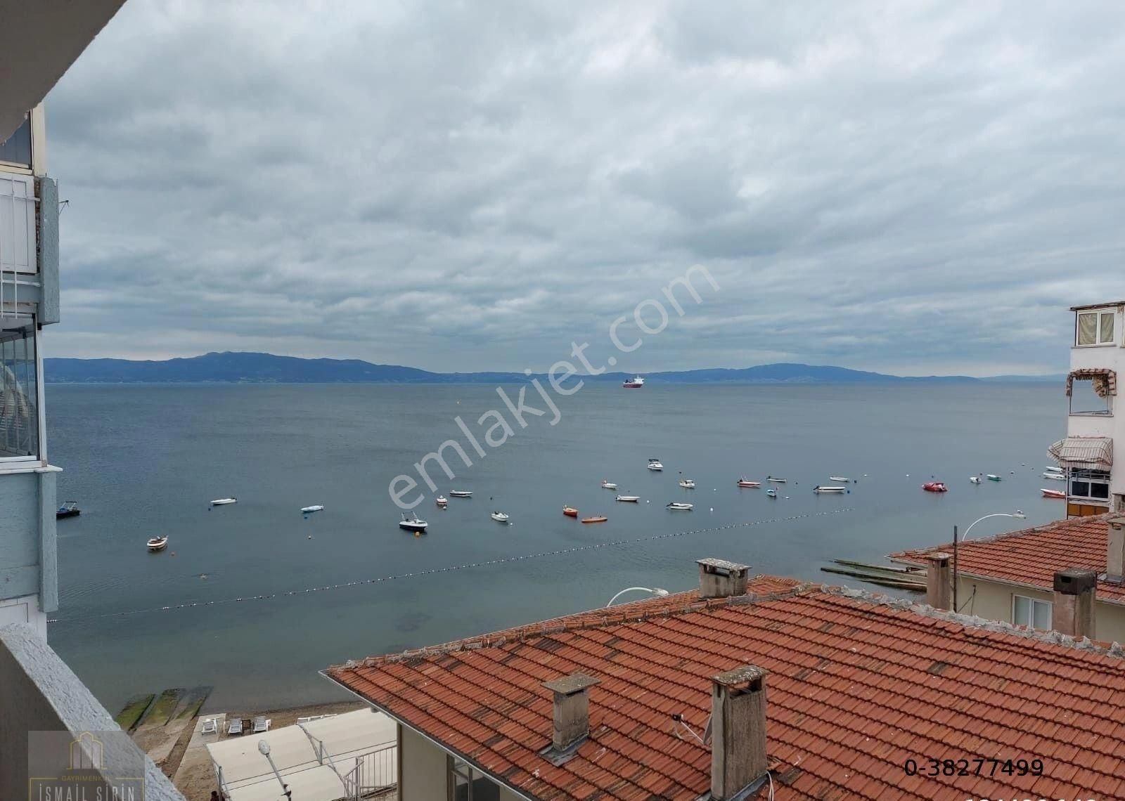 Takaslı Gemlik Kumla'da Satılık Daire 3+1 Eşyalı Asansörlü Kombili Site İçinde Denizmanzaralı Arakat - Görsel 22