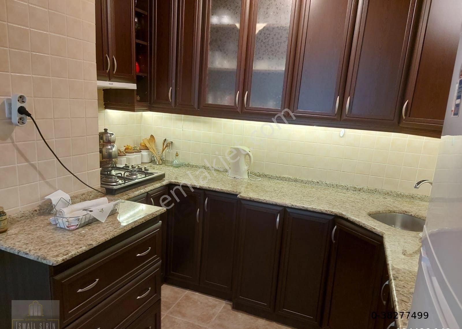 Takaslı Gemlik Kumla'da Satılık Daire 3+1 Eşyalı Asansörlü Kombili Site İçinde Denizmanzaralı Arakat - Görsel 11
