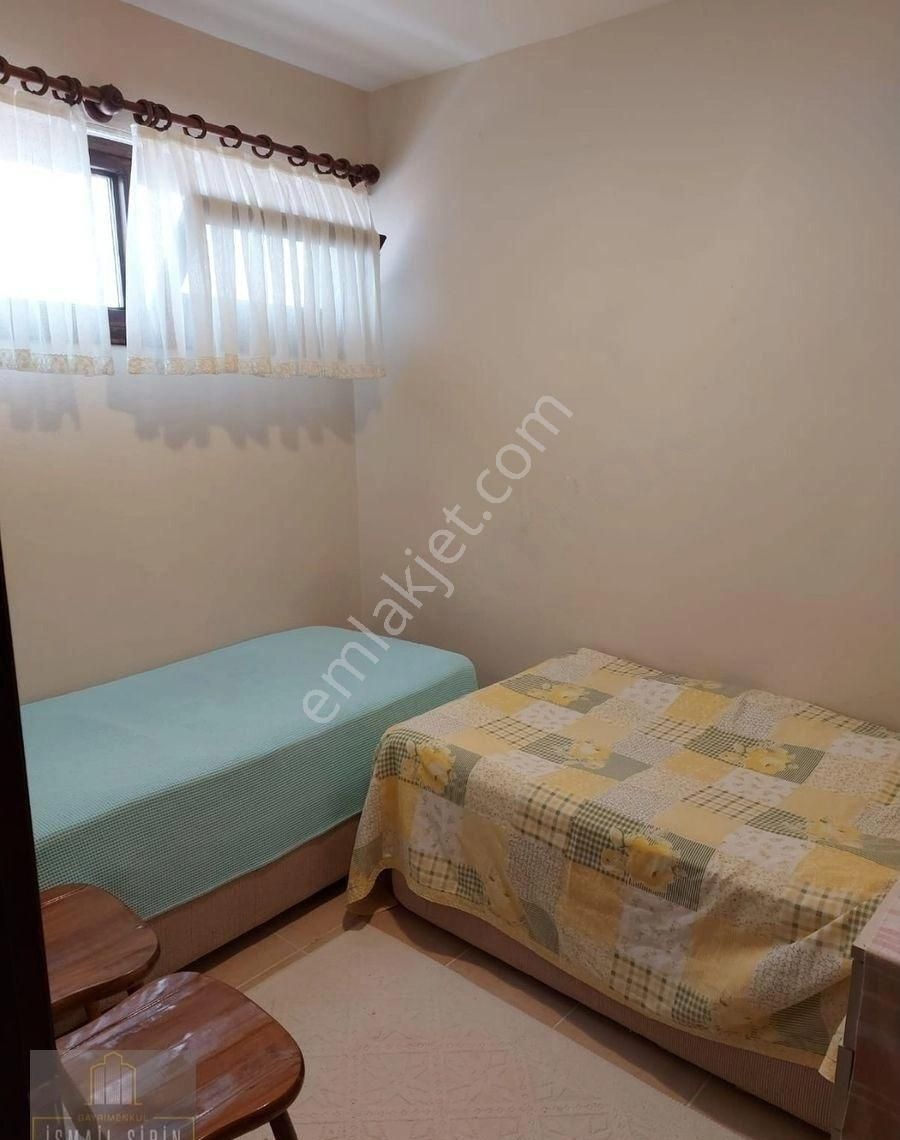 Takaslı Gemlik Kumla'da Satılık Daire 3+1 Eşyalı Asansörlü Kombili Site İçinde Denizmanzaralı Arakat - Görsel 15