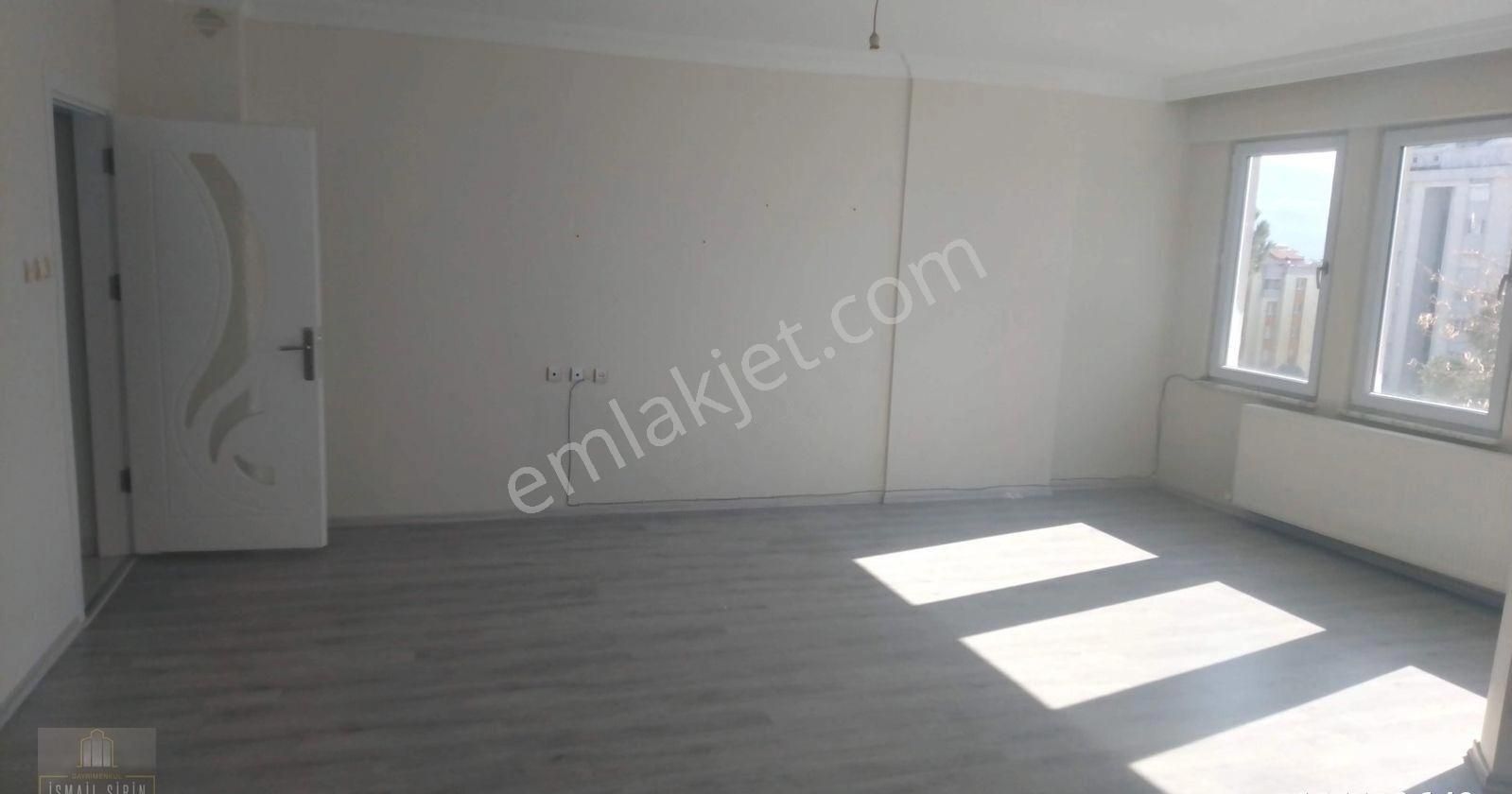 Gemlik Cumhuriyet Mah.manastırda Satılık 3+1 Daire Ve Dükkan (ikisi Bir Arada Satılık) - Görsel 17