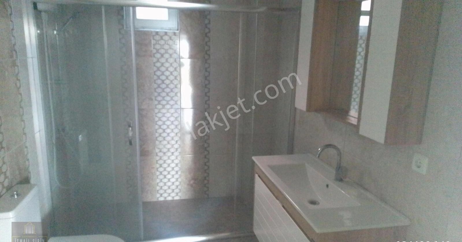 Gemlik Cumhuriyet Mah.manastırda Satılık 3+1 Daire Ve Dükkan (ikisi Bir Arada Satılık) - Görsel 14