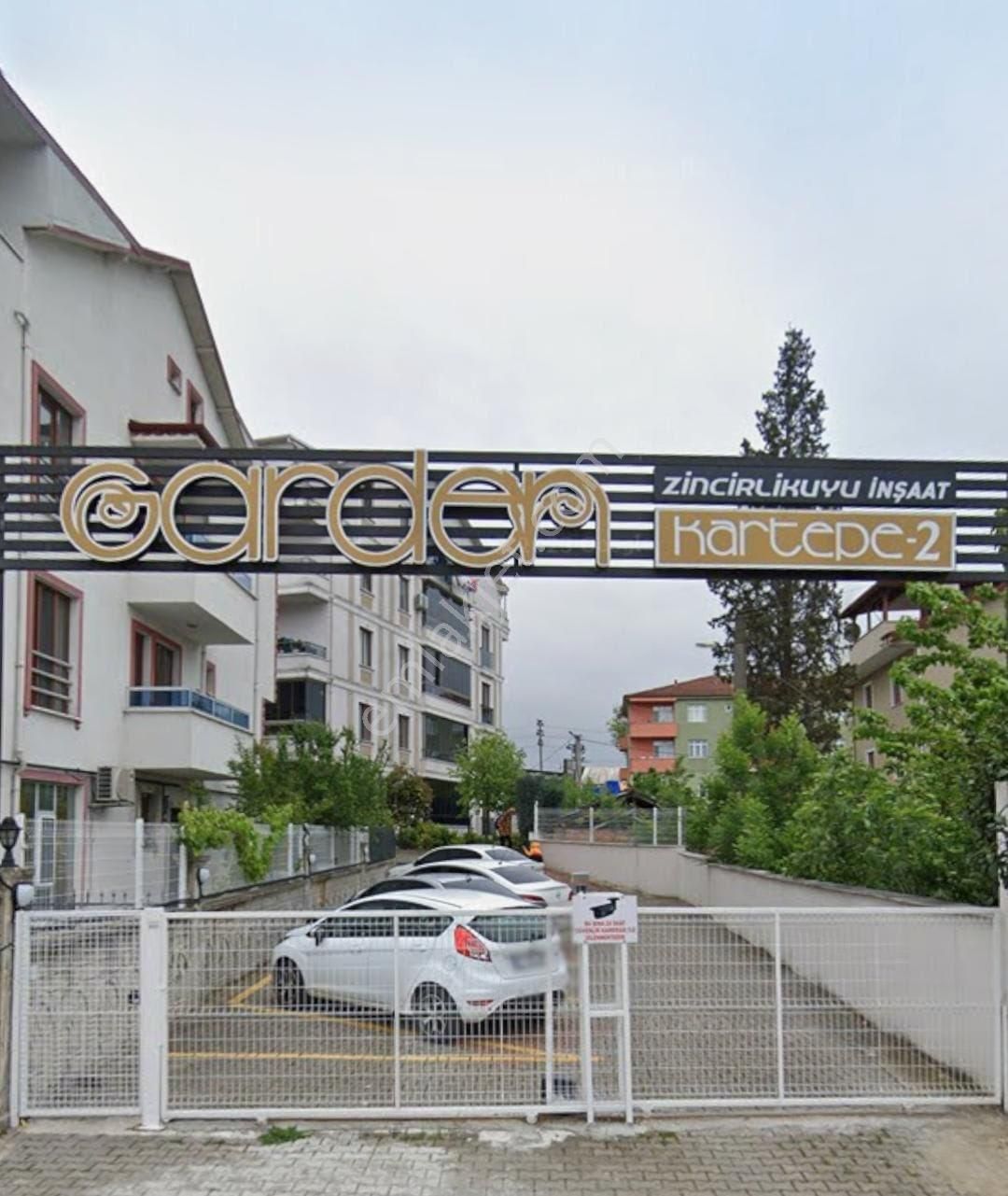 Kartepe Uzunçiftlik Satılık Daire Site içi temiz 2+1 daire