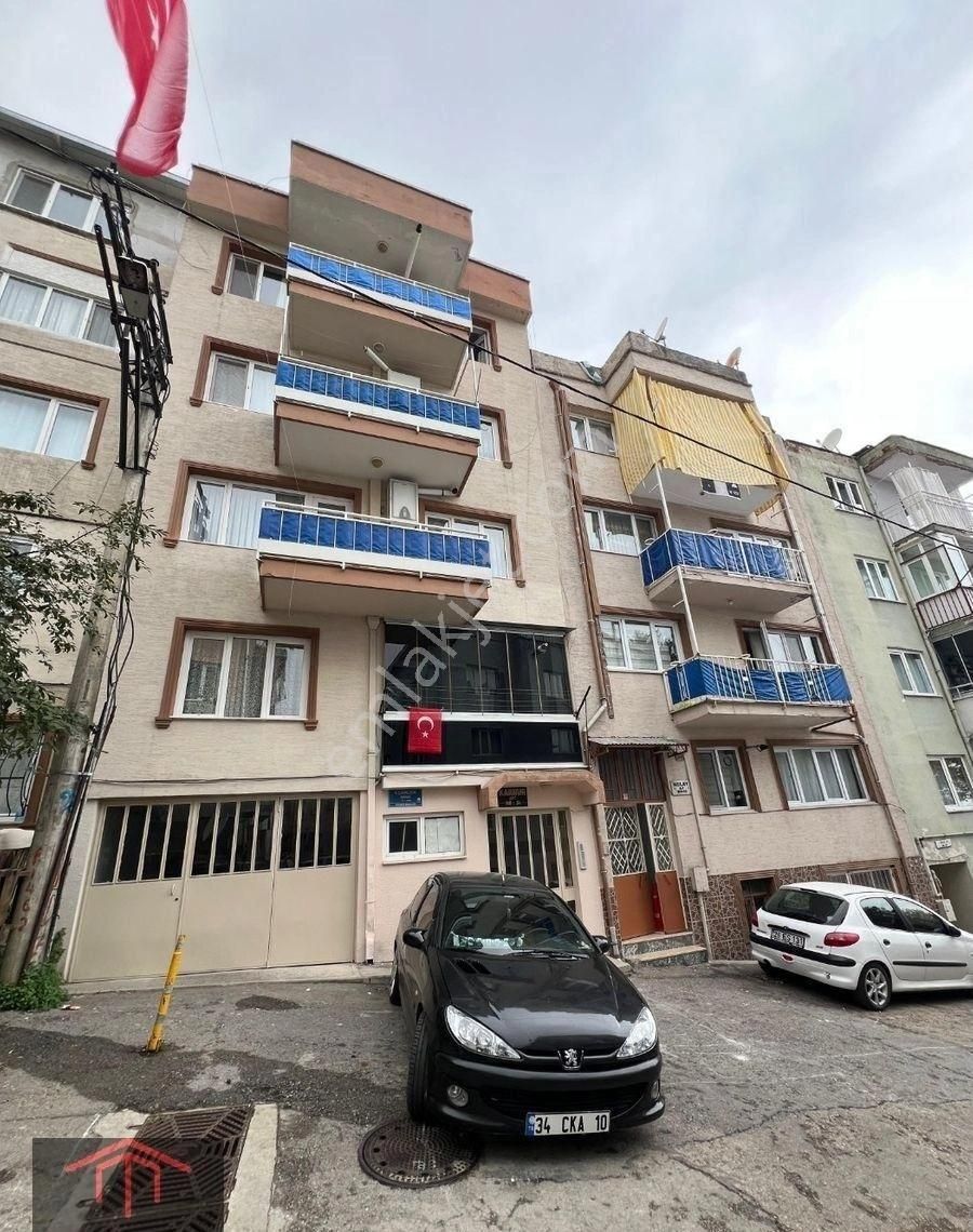 Yıldırım Teferrüç Satılık Daire KURTULUŞ'TAN TEFERRÜÇ'DE BURSA MANZARALI SATILIK 2+1 DAİRE