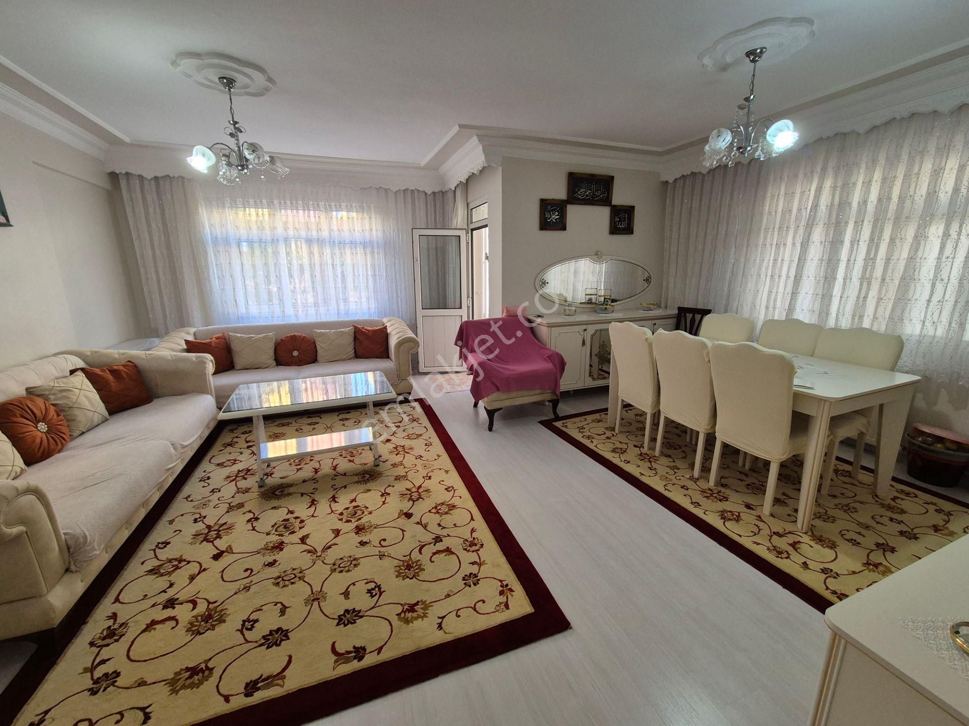 Ataşehir İnönü Satılık Daire  19 MAYIS CD YAKIN KONUMDA, ARA KAT, GENİŞ 3+1 DAİRE