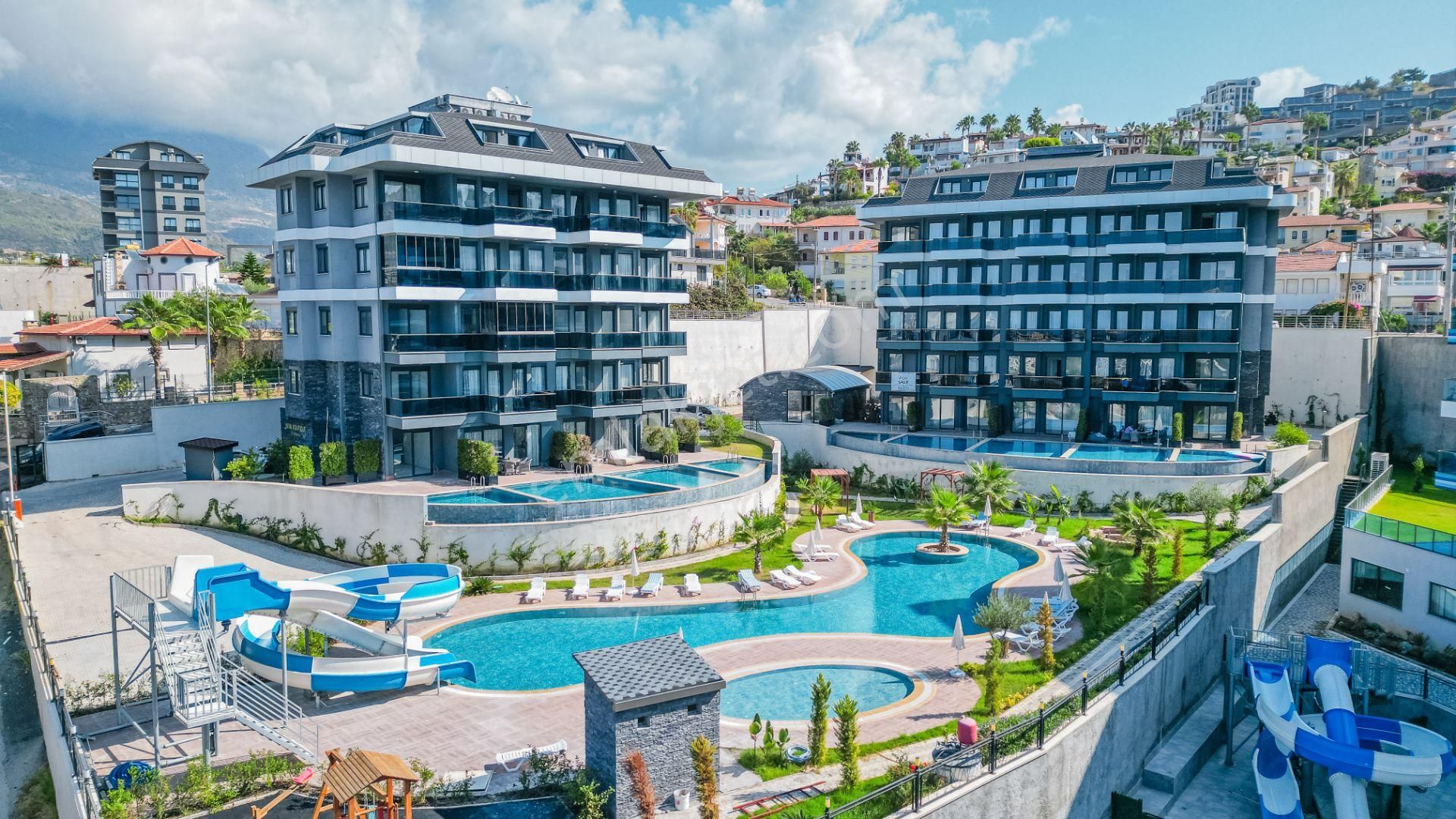 Alanya Kestel Satılık Daire Alanya Kestel 1+1 55m2 Eşyalı Full Aktiviteli Site İçi Daire