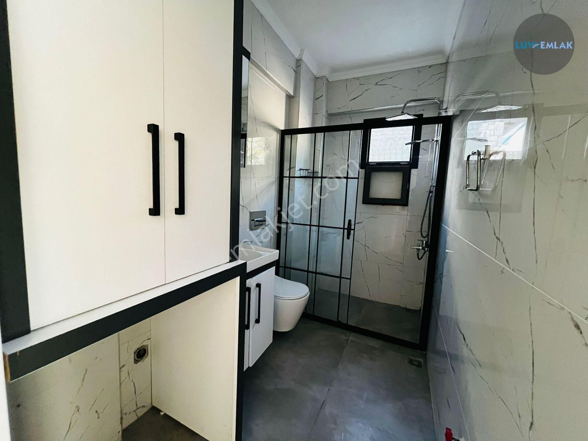 Didim Akbük'te Havuzlu Sitede Bahçeli 2+1 Daire - Görsel 11