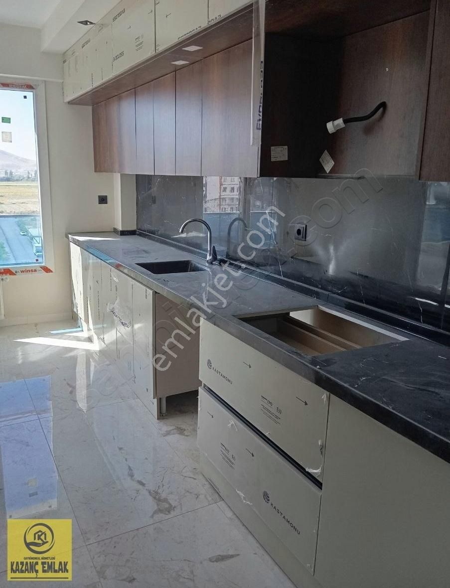 Kocasinan Şeker Kiralık Daire ŞEHİR HASTANESİ YANİ 4+1 KİRALİK DAİRE