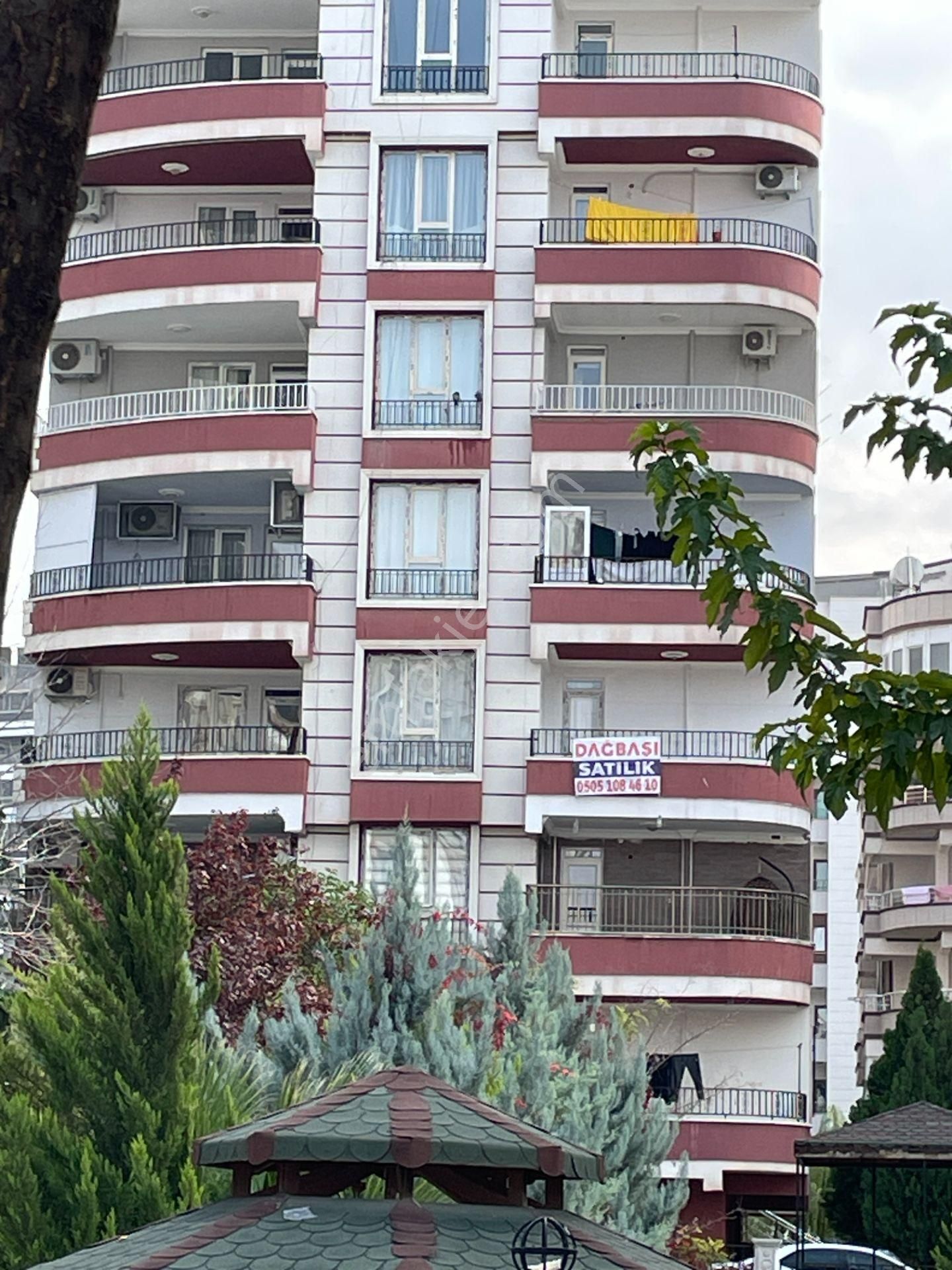 Karaköprü Atakent Satılık Daire  KARAKÖPRÜ ATAKENT EMNİYET KARŞISI 3+1 DAİRE