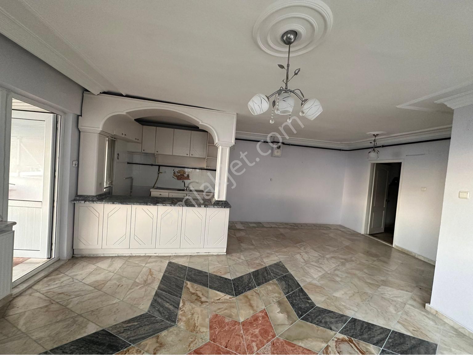 Kurşunlu'da Muhteşem Deniz Manzaralı 2+1 Geniş Teraslı Daire - Görsel 7