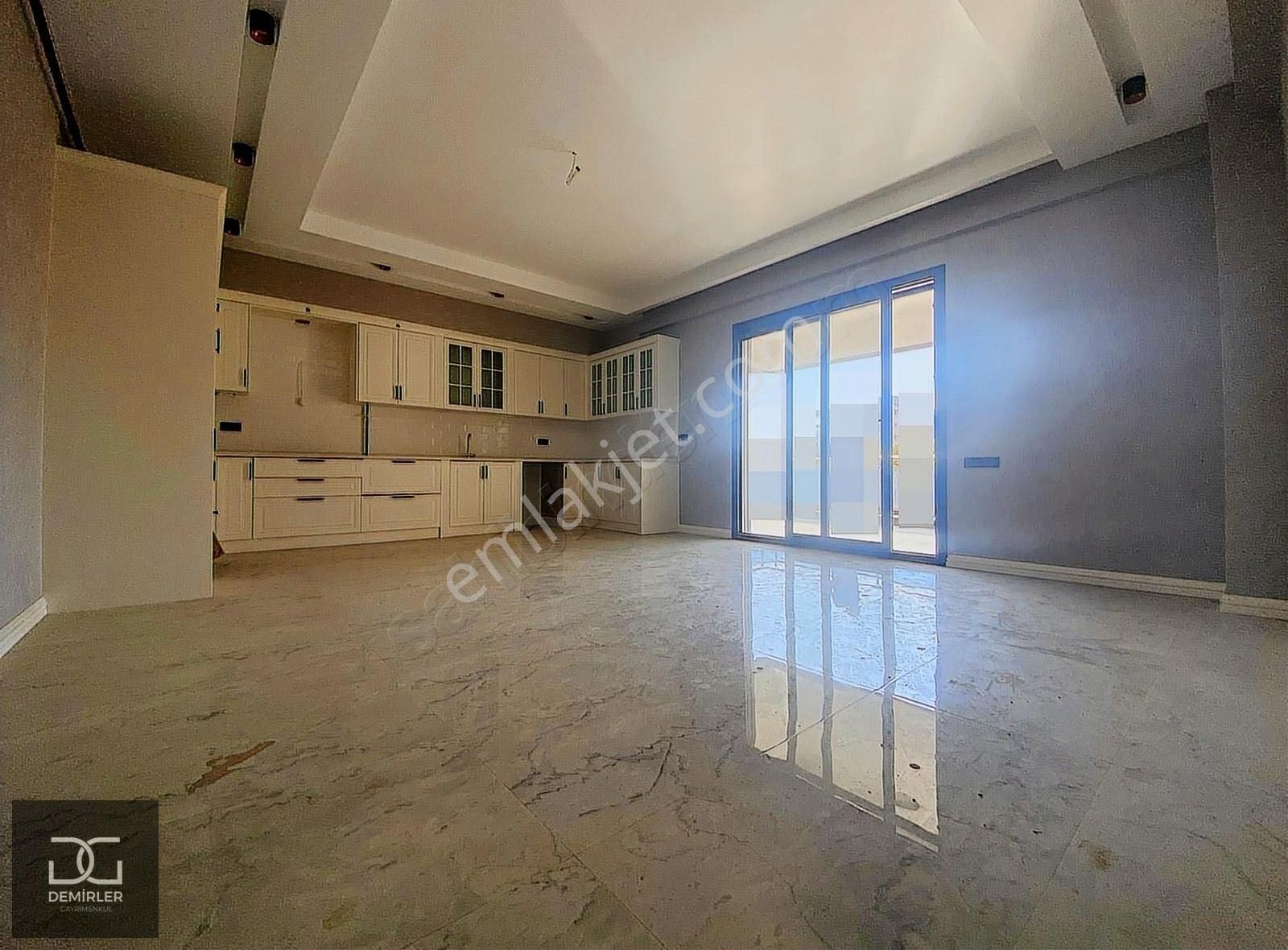 Merkezefendi Göveçlik Satılık Daire DEMİRLER'DEN GÖVEÇLİKTE FULL KONSEPT SİTE İÇERİSİNDE 210m² 3,5+1