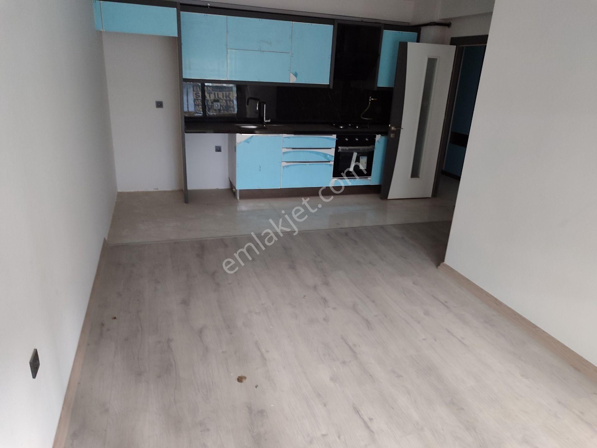 Karşıyaka Dedebaşı Satılık Daire  BAŞKUT EMLAK' TAN DEDEBAŞI-FİKRİ ALTAY MAH.DE 2+1 SATILIK DAİRE