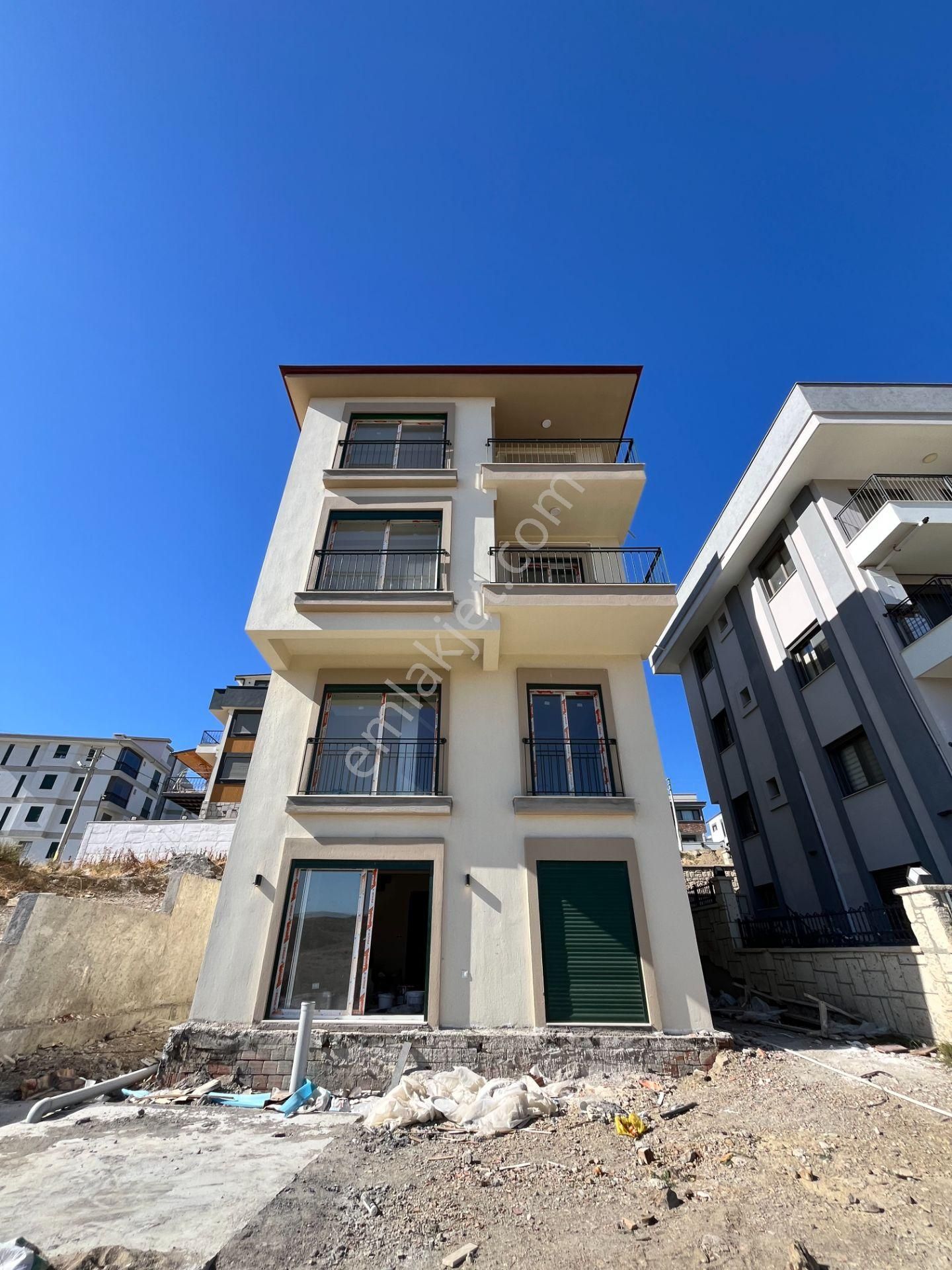 Çolakibrahimbey Mahallesi Luwi Çarşı Yakınında, 75m², 2+1 Geniş Ve Modern Daireler! - Görsel 15