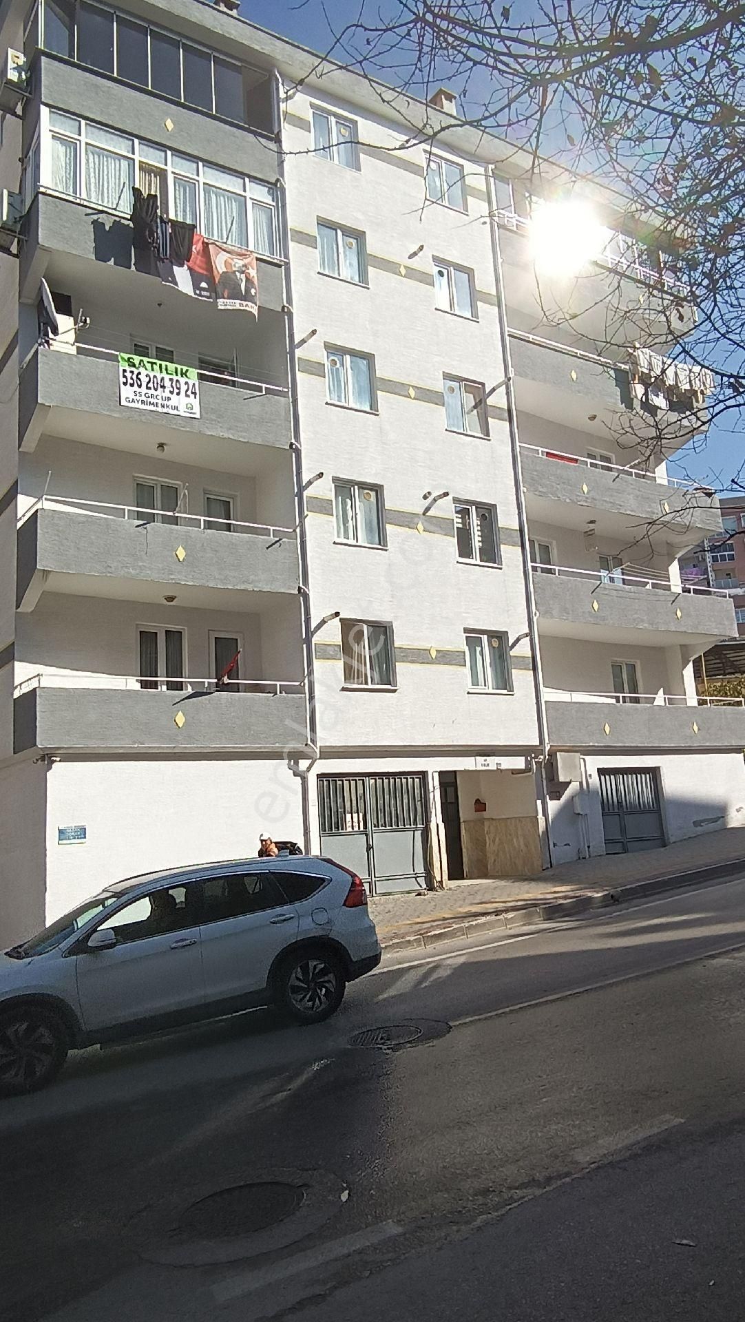 Mudanya Halitpaşa Satılık Daire Mudanya Halitpaşa'da 2+1 100 M2 Düz Ayak Satılık