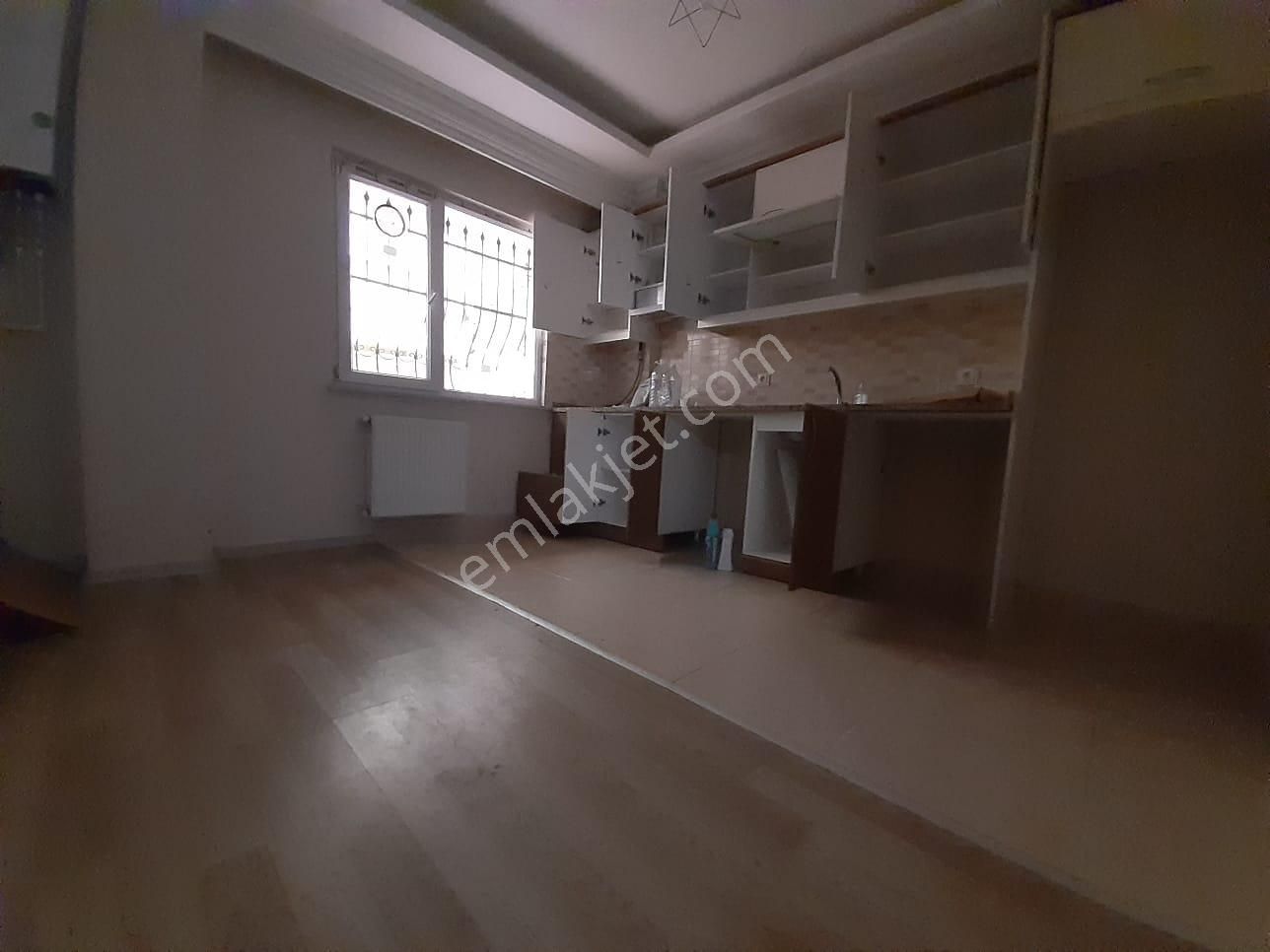 Esenler Tuna Kiralık Daire  TORUNLAR EMLAKTAN KİRALIK 2+1 A.MUTFAKLI BAHÇE KAT DAİRE TUNA M.