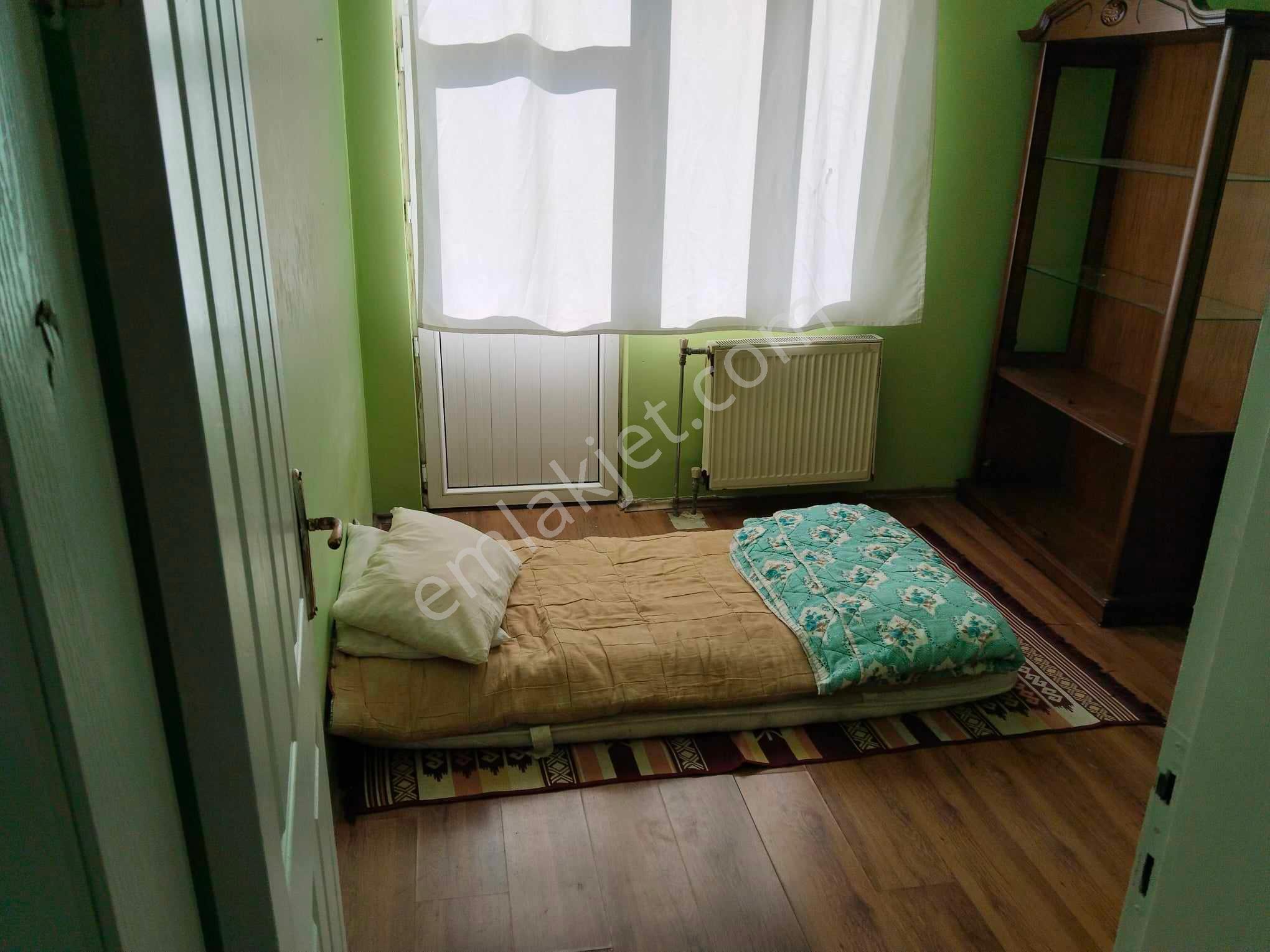 Çorluda Kiralık Daire Heykelde .3+1-3. Kat- 140 M2 - Görsel 9