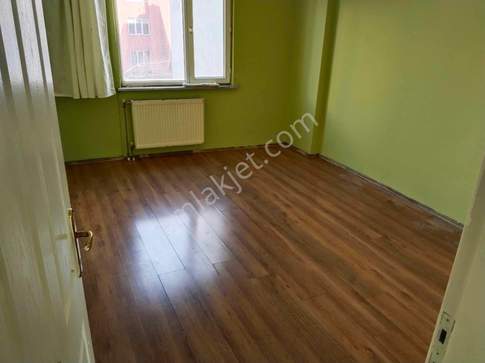 Çorluda Kiralık Daire Heykelde .3+1-3. Kat- 140 M2 - Görsel 10
