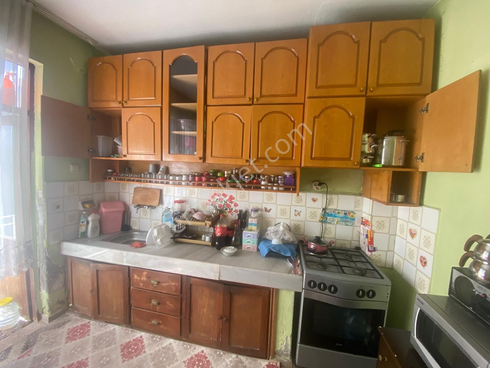 Alanya Güller Pınarı Kiralık Daire  ALANYA GÜLLERPINARI MAH.ZİRAAT KATILIM CVR.KİRALIK 3+1 DAİRE