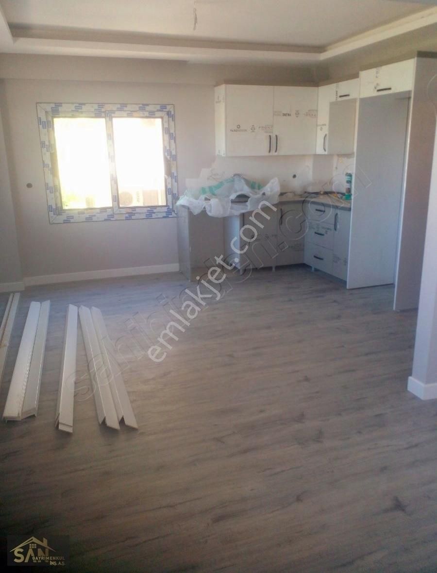 Urla Sıra Satılık Daire SAN GAYRİMENKUL DEN SATILIK 2+1 DAİRE