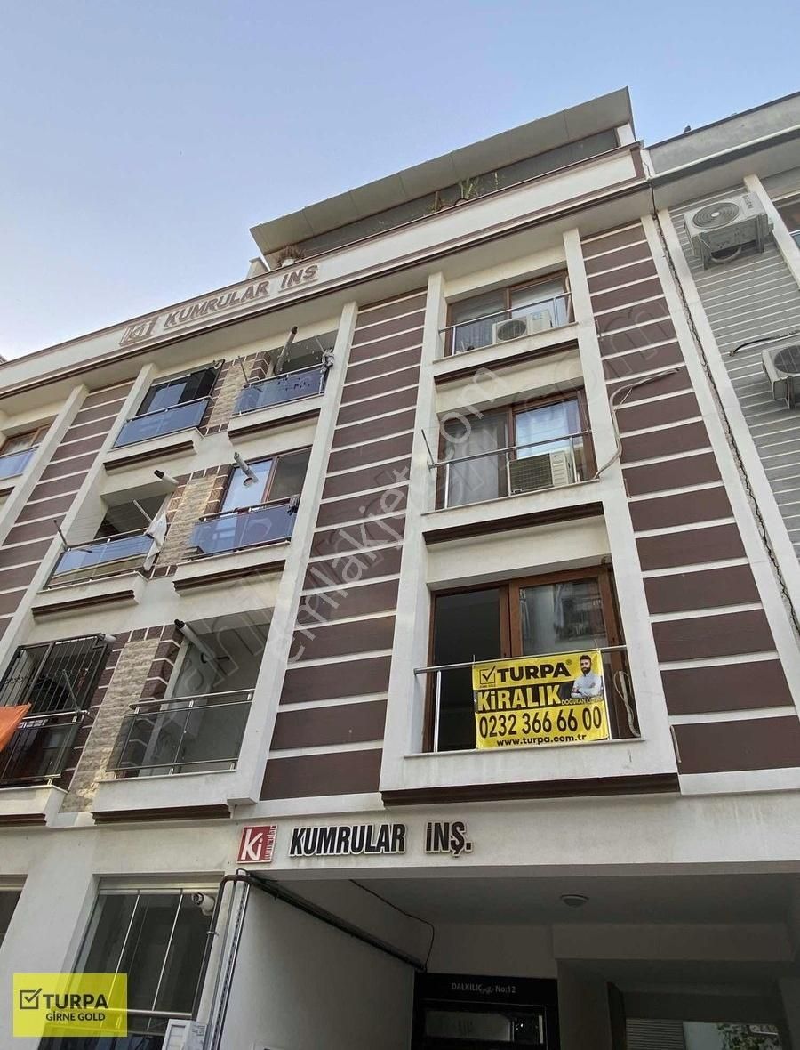 Çiğli Yeni Mahalle Kiralık Daire Çiğli Yenimahalle'de 2+1 70m² arakat daire