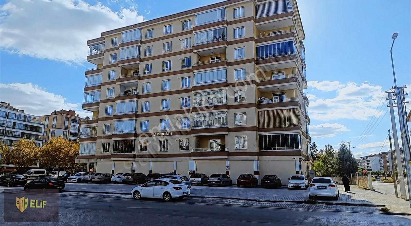 Karatay Hamzaoğlu Kiralık Daire Elif'den Fetih Caddesin'de Kiralık Daire