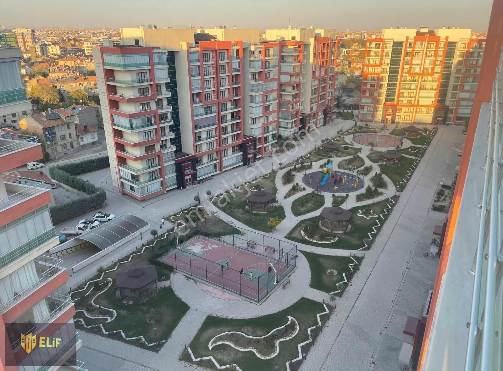 Meram Çaybaşı Satılık Daire Elif'den Divanpark 2 De Ultra Lüx 4+1 Daire