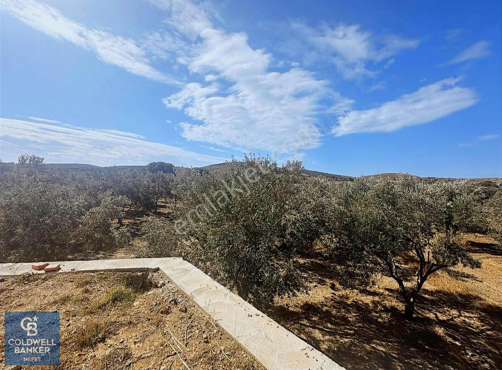 Bozcaada Alaybey Mahallesi Merkeze Çok Yakın Satılık Bağ Evi - Görsel 8